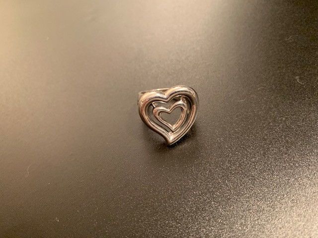 Kieselstein-Cord Heart Ring