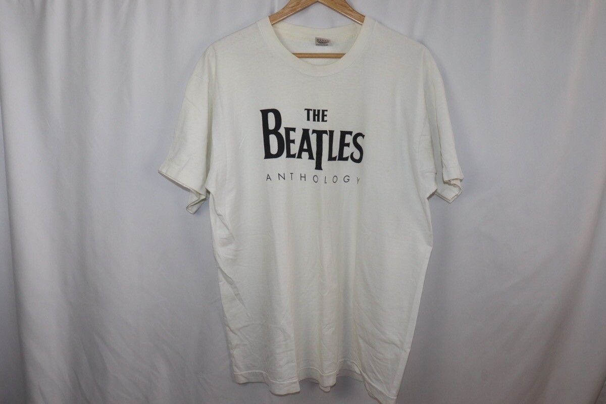 Vintage Vintage The Beatles Anthology T-shirt Size US XL / EU 56 / 4 - 1 Preview