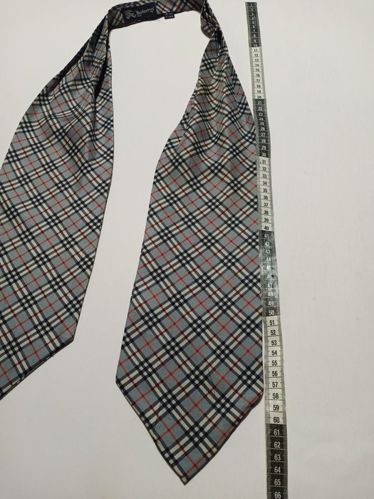 Burberry cheap ascot tie