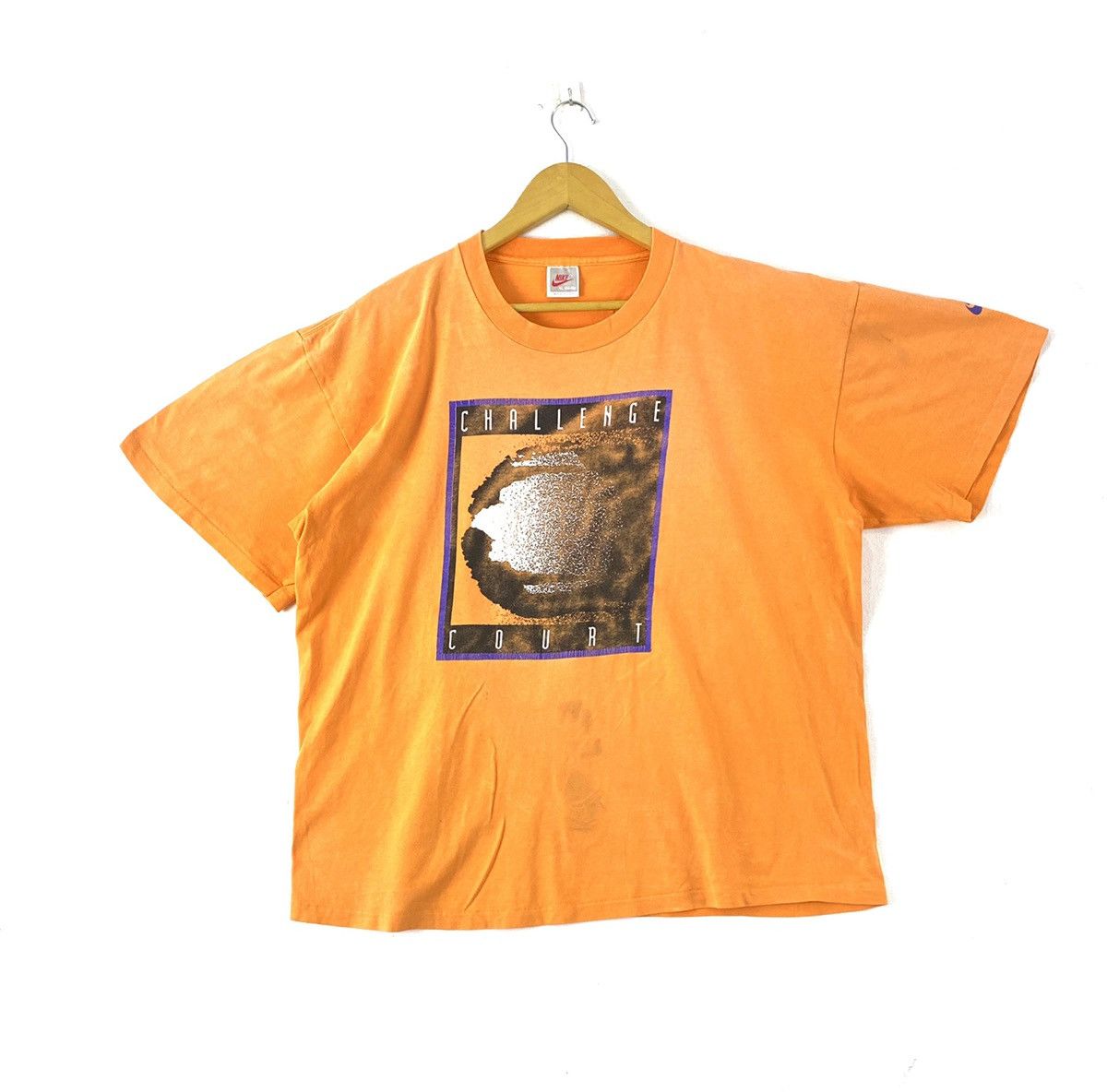 Nike vintage 1990 NIKE CHALLENGE COURT big logo rare t-shirts Size US XL / EU 56 / 4 - 1 Thumbnail