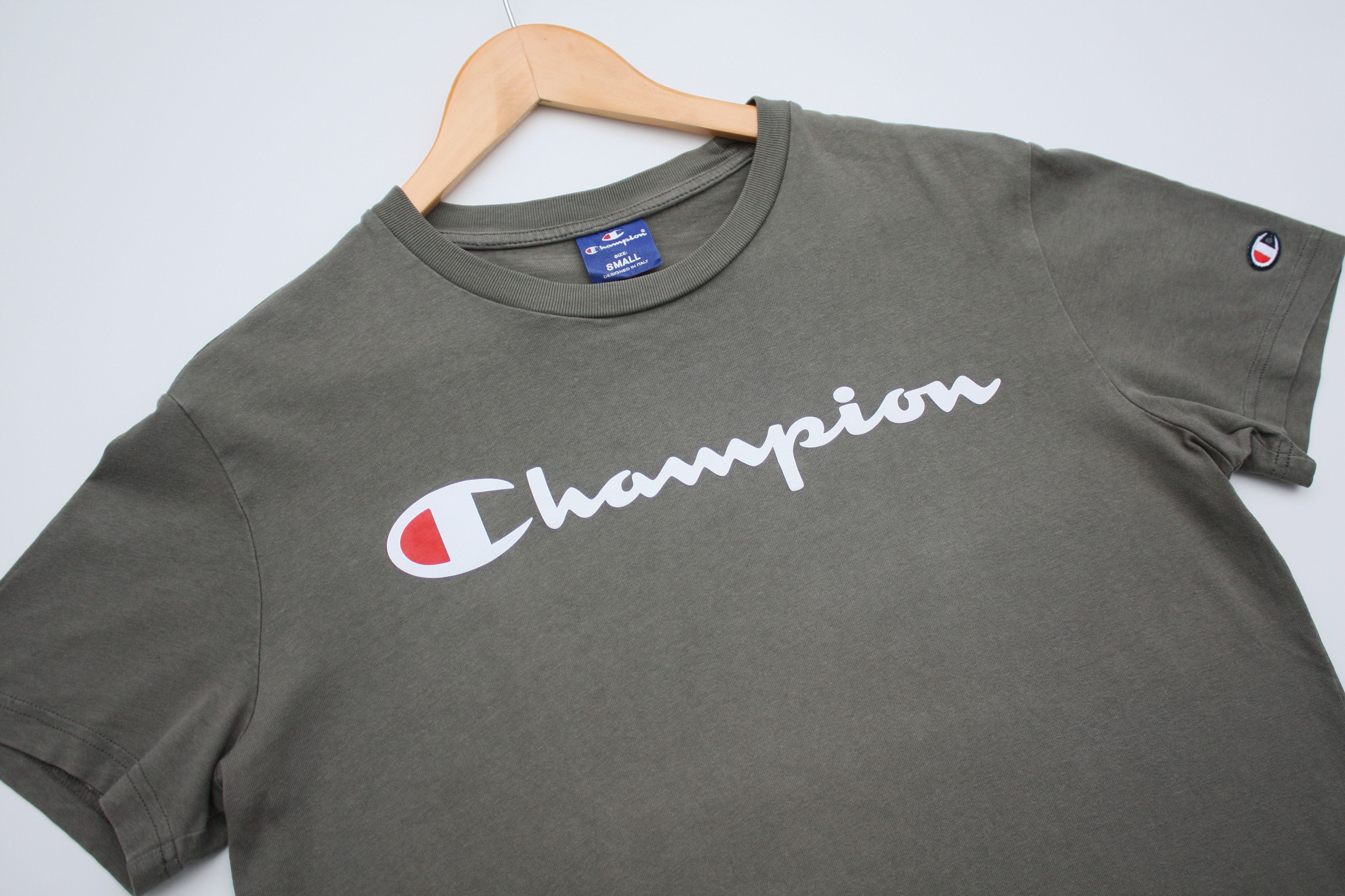 Champion Champion Olive Khaki Army Green Short Sleeve T-Shirt Size US S / EU 44-46 / 1 - 3 Thumbnail