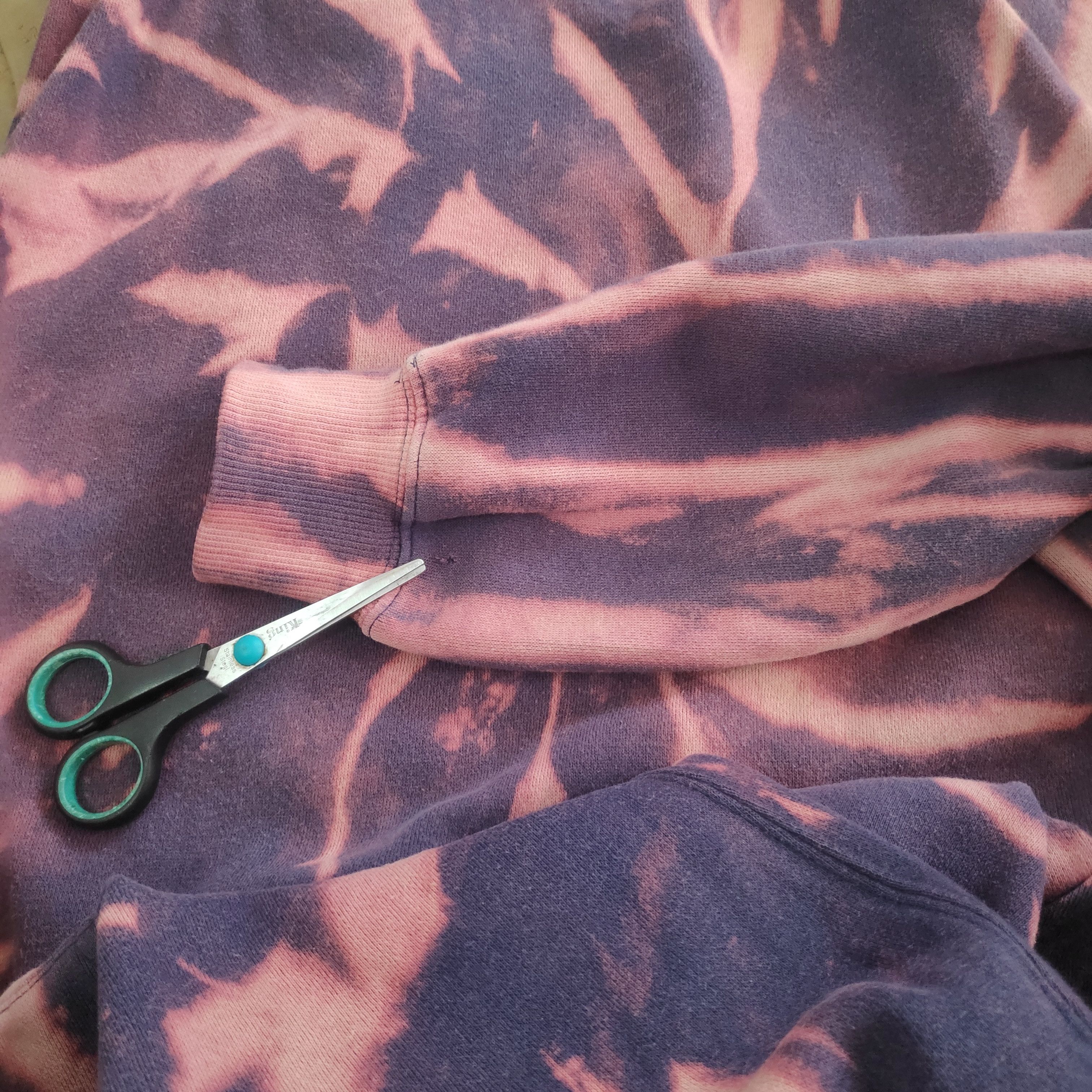 Nike × Vintage Vintage Nike Bleach Wash Tie Dye Large Size Hoodie Size US L / EU 52-54 / 3 - 8 Thumbnail