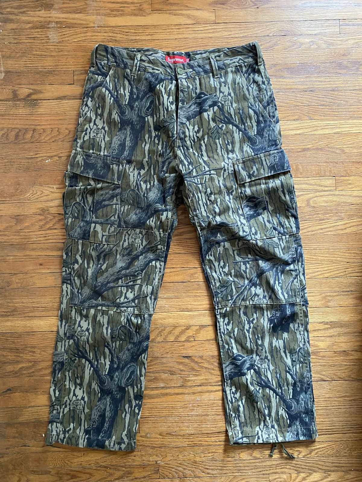 Supreme Supreme Mossy oak cargo pants ss18 | Grailed