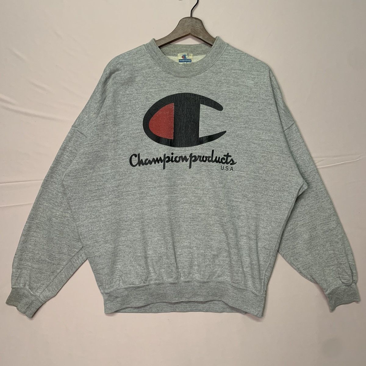 Champion × Vintage Vintage Champion Products Big Logo Crewneck Sweater Size US L / EU 52-54 / 3 - 1 Thumbnail