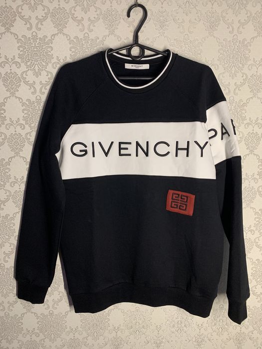 Givenchy paris cheap 4g embroidered sweatshirt