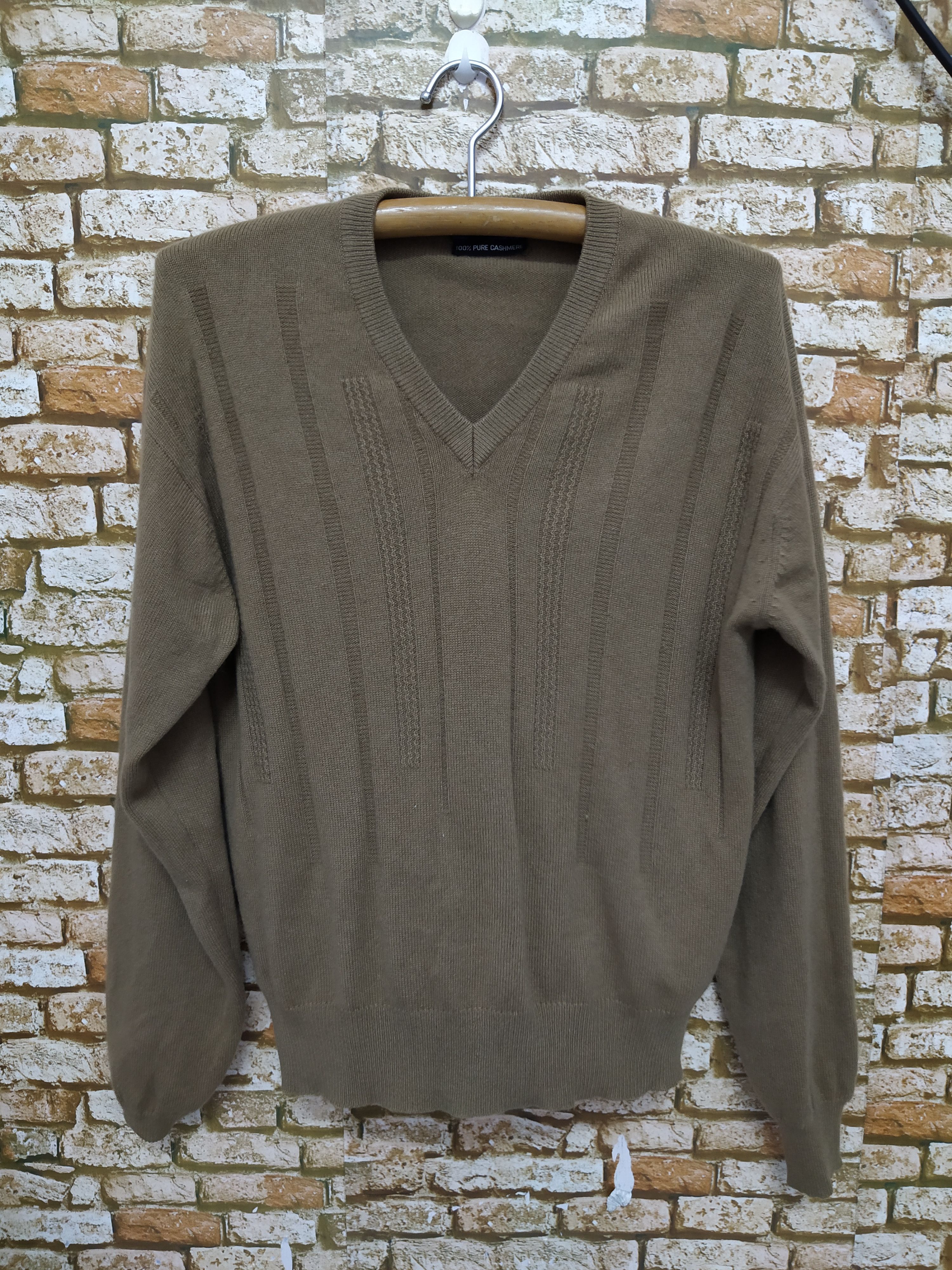 Vintage YVES SAINT LAURENT YSL SWEATER CASHMERE KNITWEAR (B517) Size US M / EU 48-50 / 2 - 1 Thumbnail