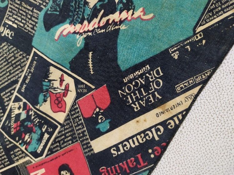 Vintage Vintage Fullprint Michael Jackson Madonna Handkerchief Size ONE SIZE - 11 Thumbnail