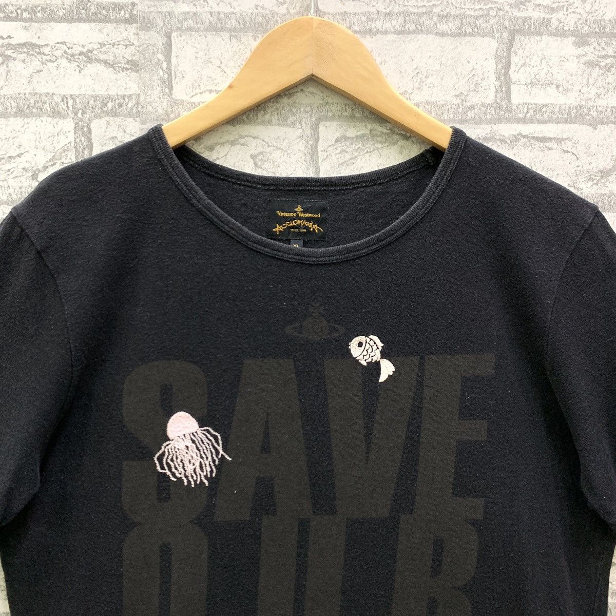 Vivienne Westwood Vivienne Westwood Anglomania Save our seas T-shirts Size US XL / EU 56 / 4 - 5 Thumbnail