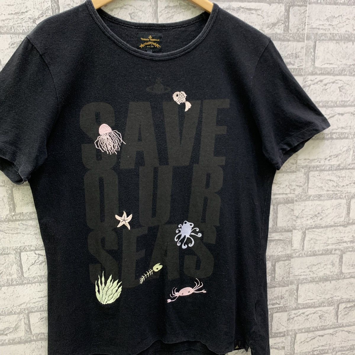Vivienne Westwood Vivienne Westwood Anglomania Save our seas T-shirts Size US XL / EU 56 / 4 - 3 Thumbnail