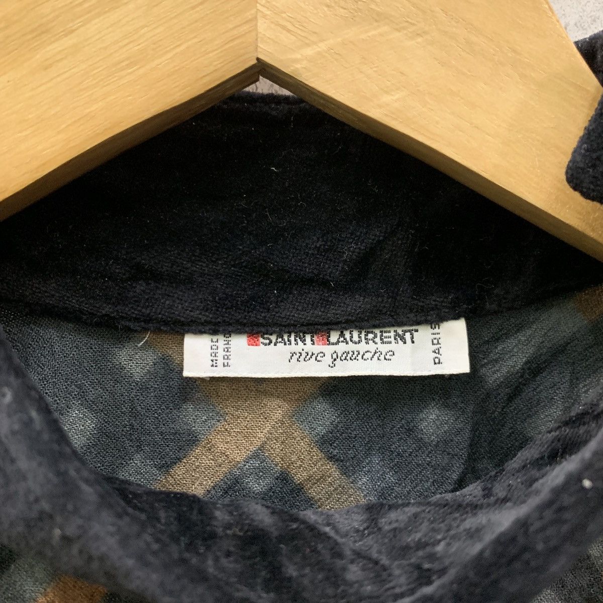 Saint Laurent Paris Saints Laurent Paris Long Sleeve Size US L / EU 52-54 / 3 - 14 Thumbnail