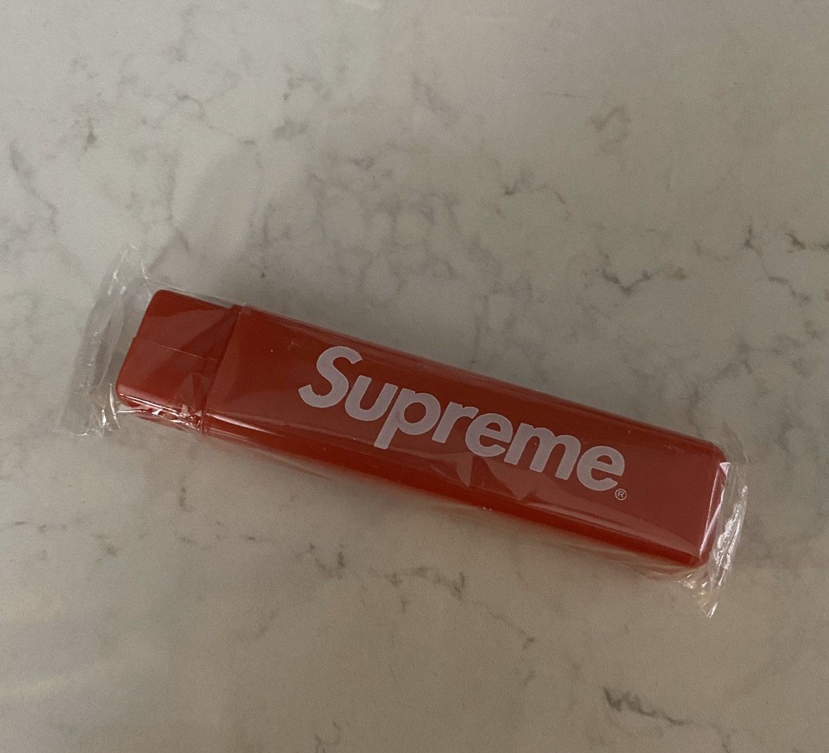Supreme Supreme tooth brush [NeW] Size ONE SIZE - 1 Thumbnail