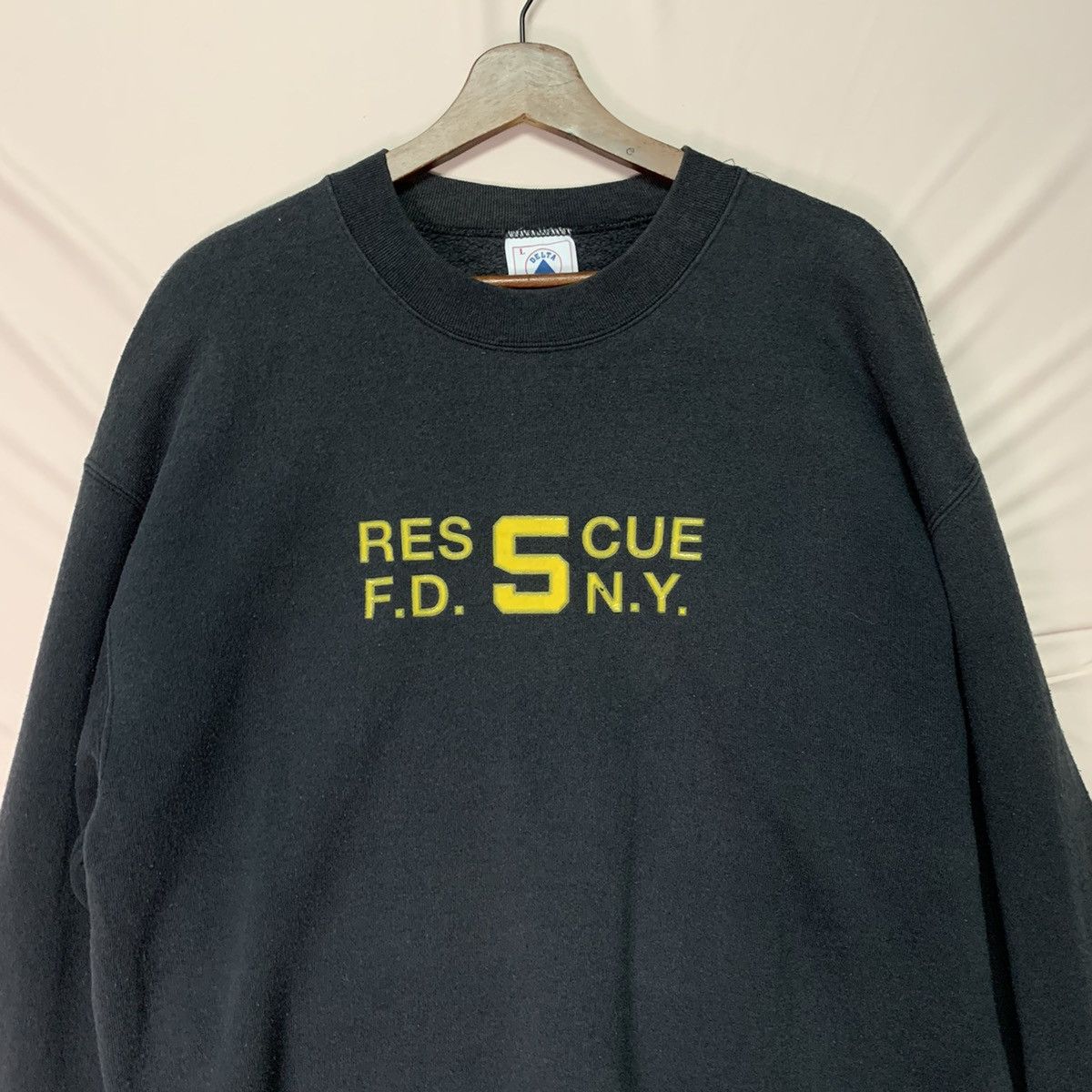 Delta × Vintage Vintage Crewneck Sweater Sweatshirt Made In USA Large Size Size US L / EU 52-54 / 3 - 2 Thumbnail