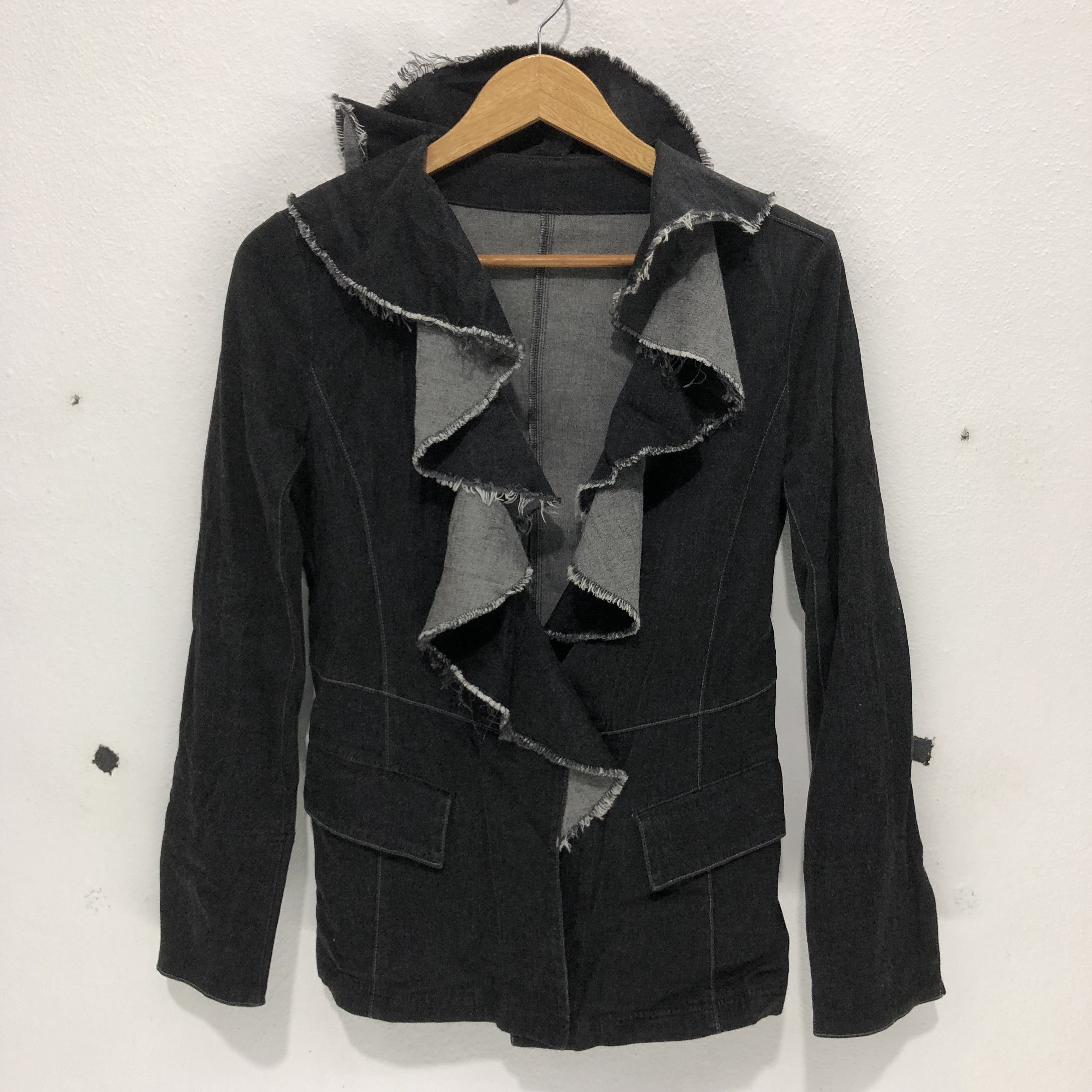 Vintage Lequipe Yoshie Inaba Made In Japan button Sweater Black | Grailed