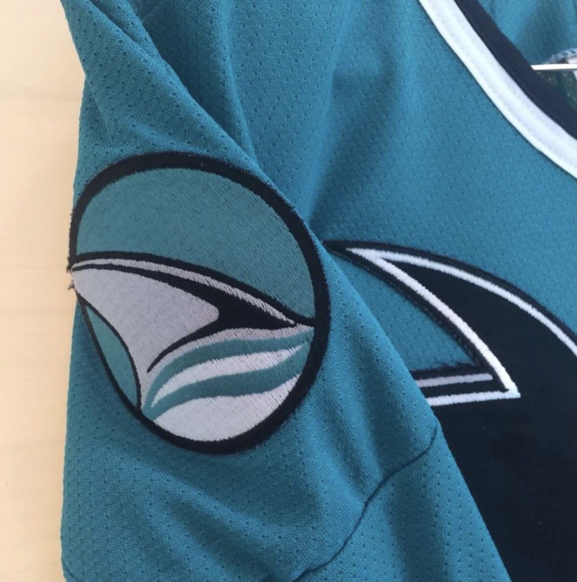 NFL × NHL × Vintage Rare vintage NHL 80s 90s SAN JOSE SHARKS nice design Size US XL / EU 56 / 4 - 3 Thumbnail