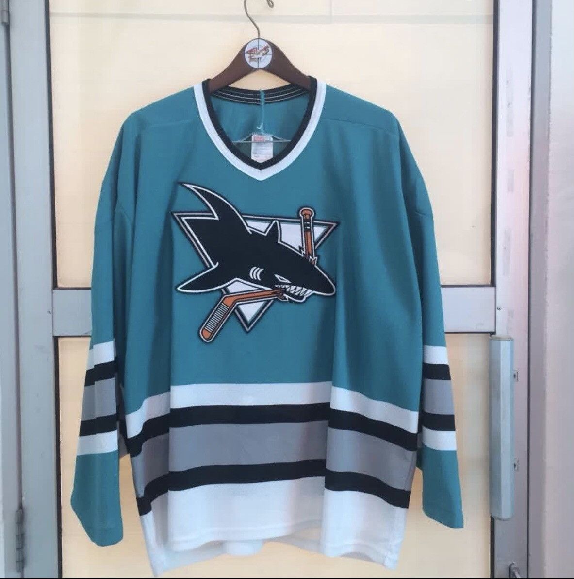 NFL × NHL × Vintage Rare vintage NHL 80s 90s SAN JOSE SHARKS nice design Size US XL / EU 56 / 4 - 1 Thumbnail