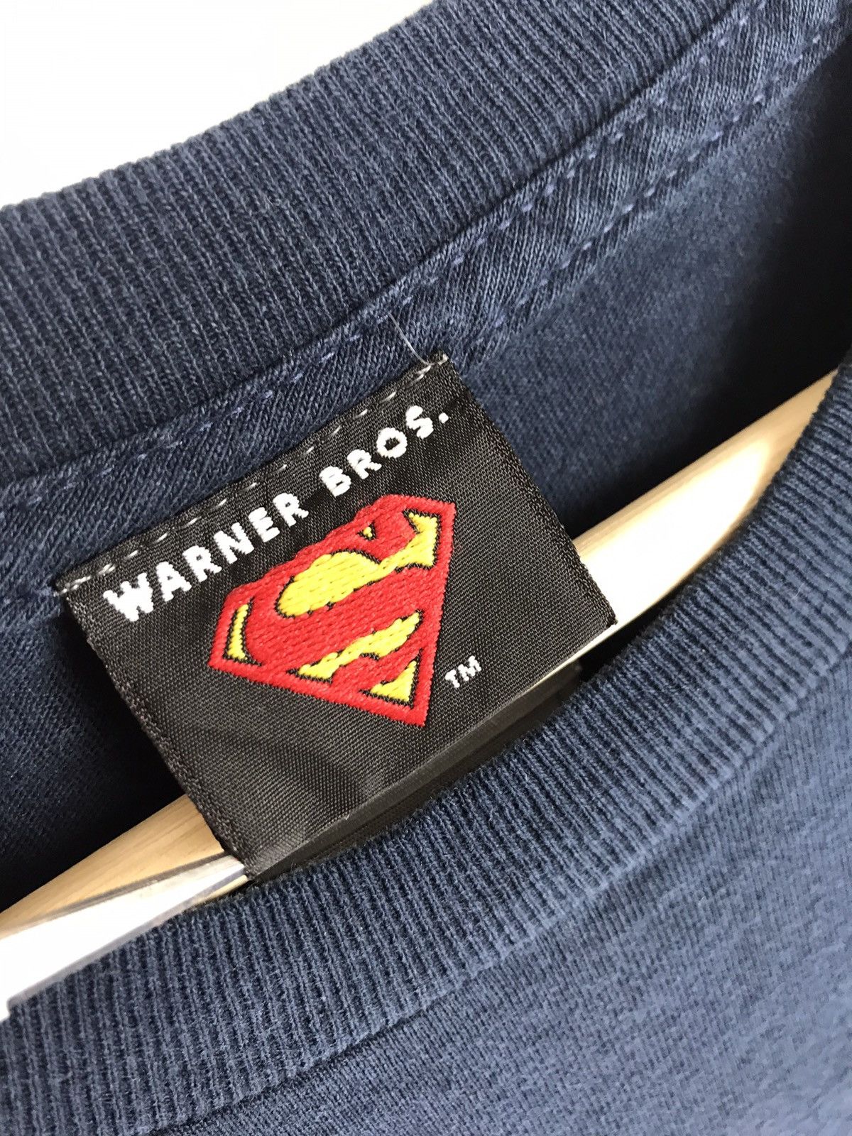 DC Comics VINTAGE 2000 SUPERMAN LOGO T-SHIRT Size US L / EU 52-54 / 3 - 10 Thumbnail