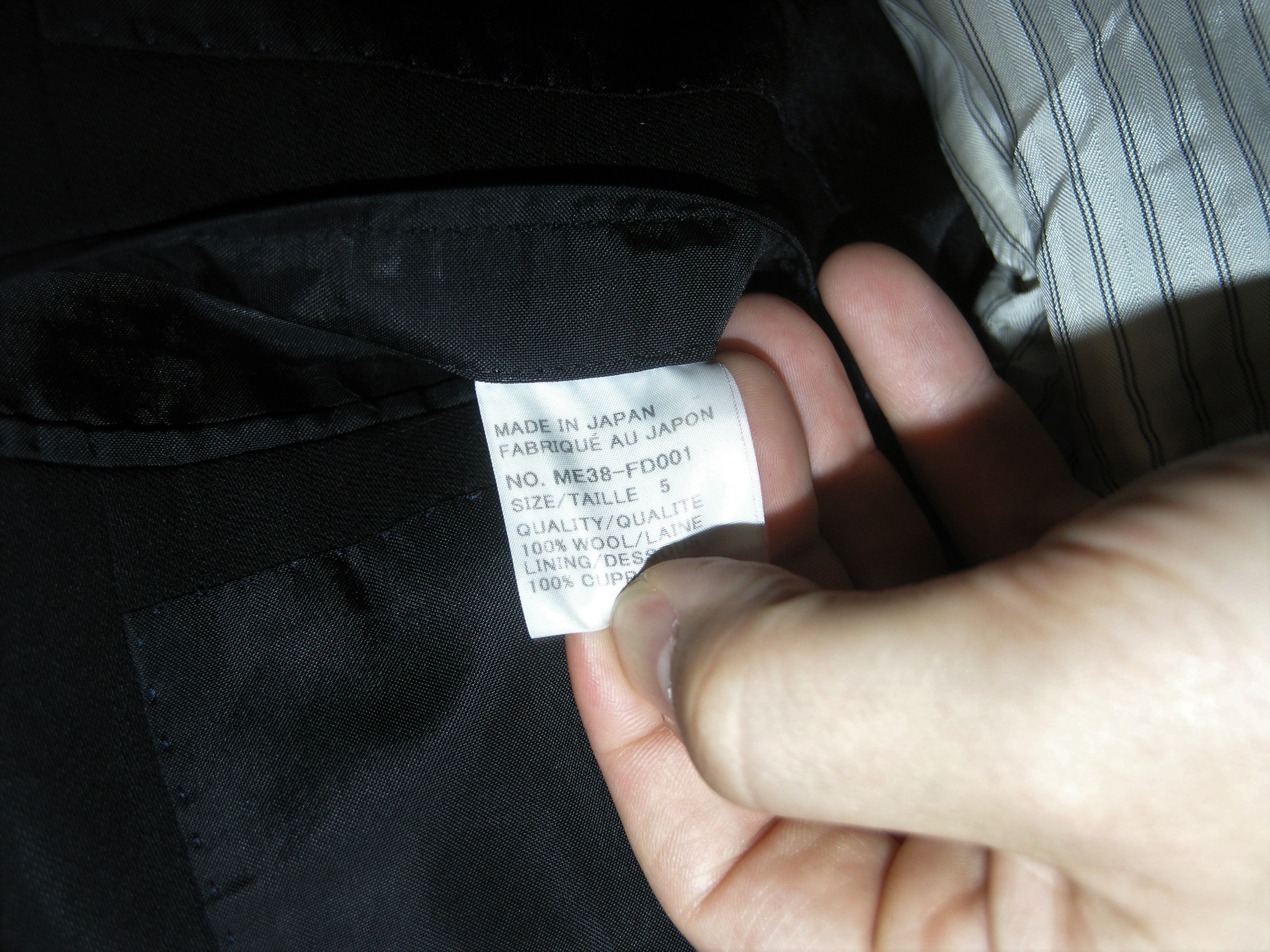 Men Black Tic Pattern Three Button Blazer Size 5