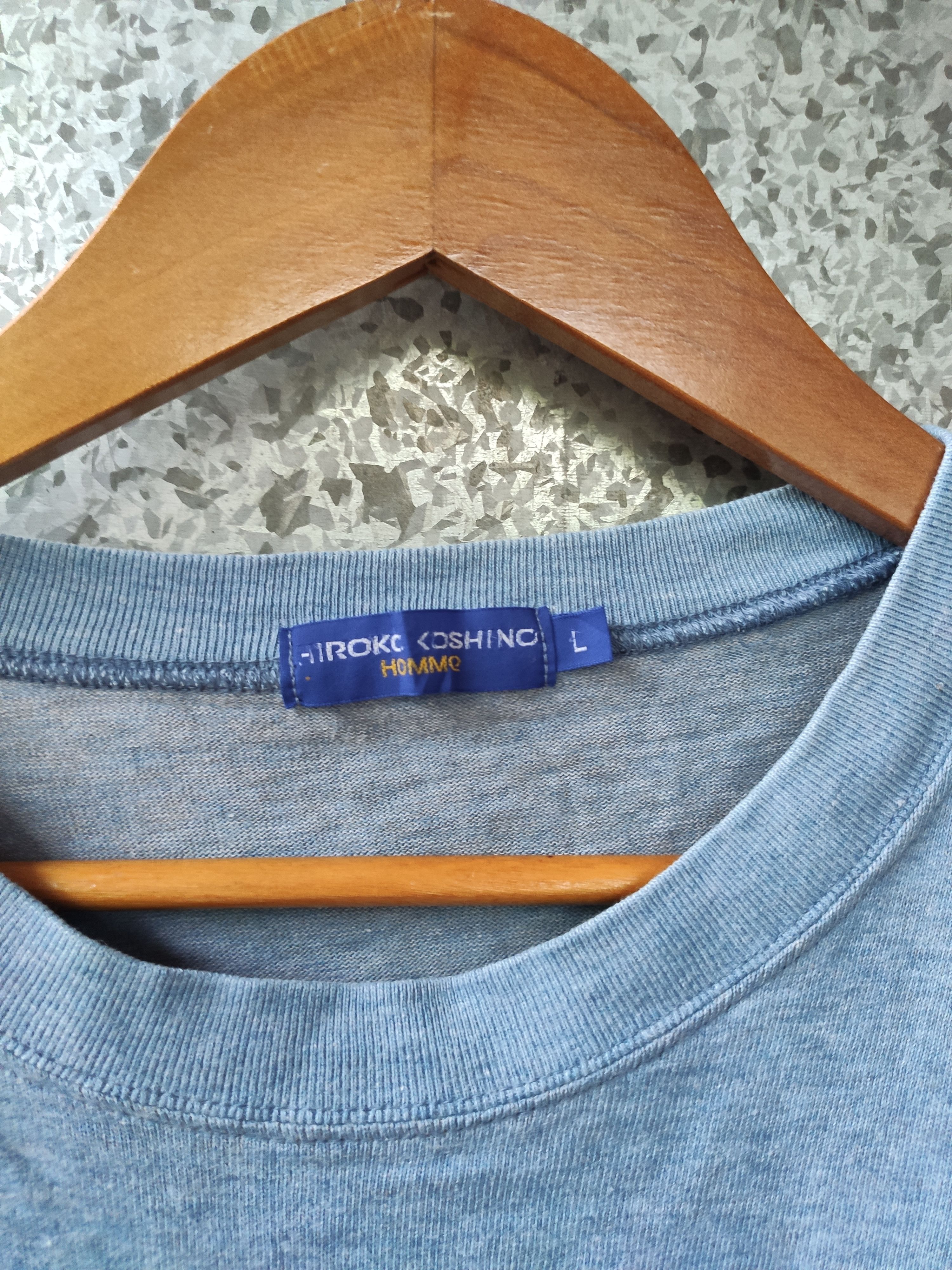 Hiroko Koshino Homme 🔥 Hiroko Koshino t shirt spell out Size US M / EU 48-50 / 2 - 5 Thumbnail