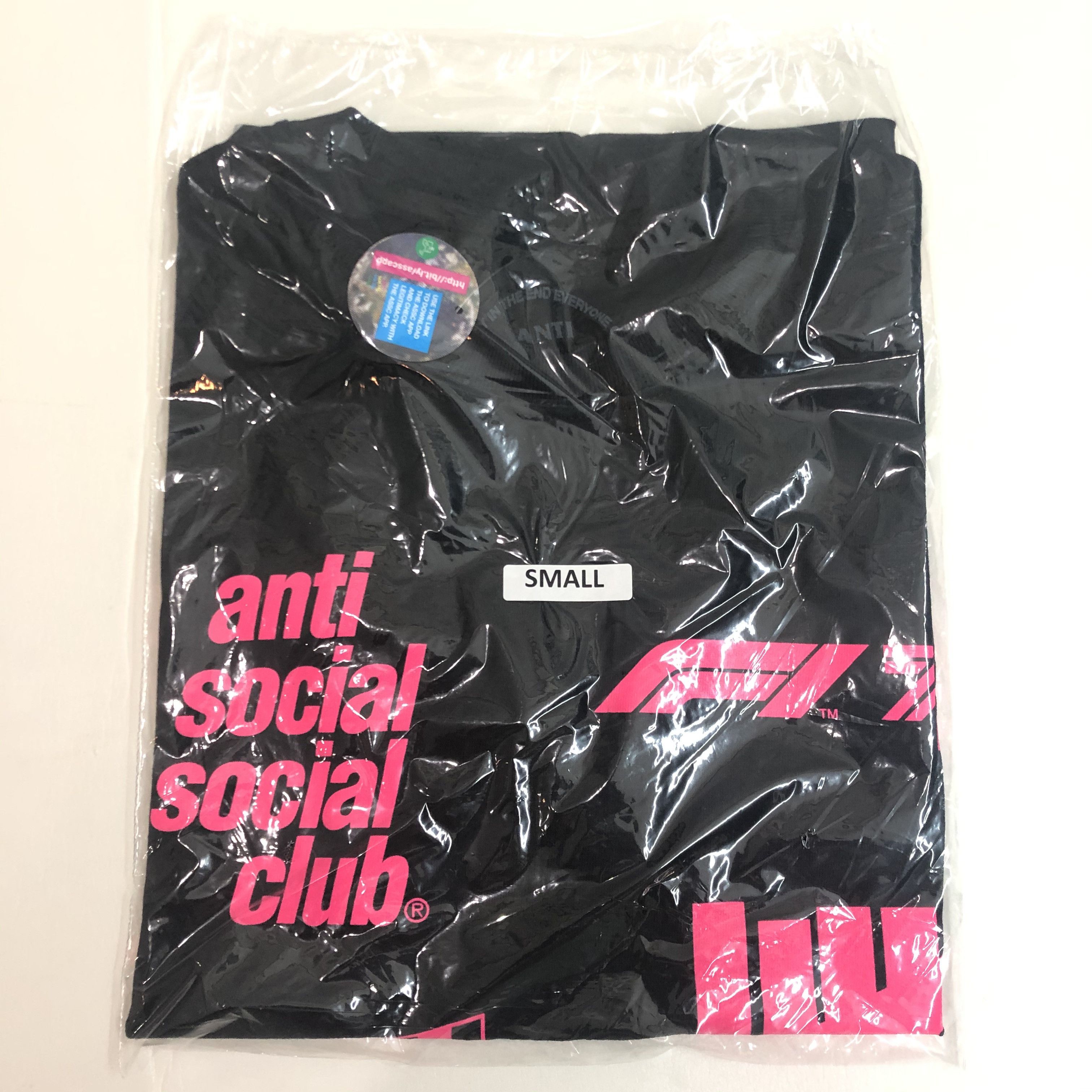 Anti Social Social Club × Other × Undefeated DS Pink ASSC X UNDFTD X F1® Black Tee Bape Kith KAWS VLONE Size US S / EU 44-46 / 1 - 3 Thumbnail