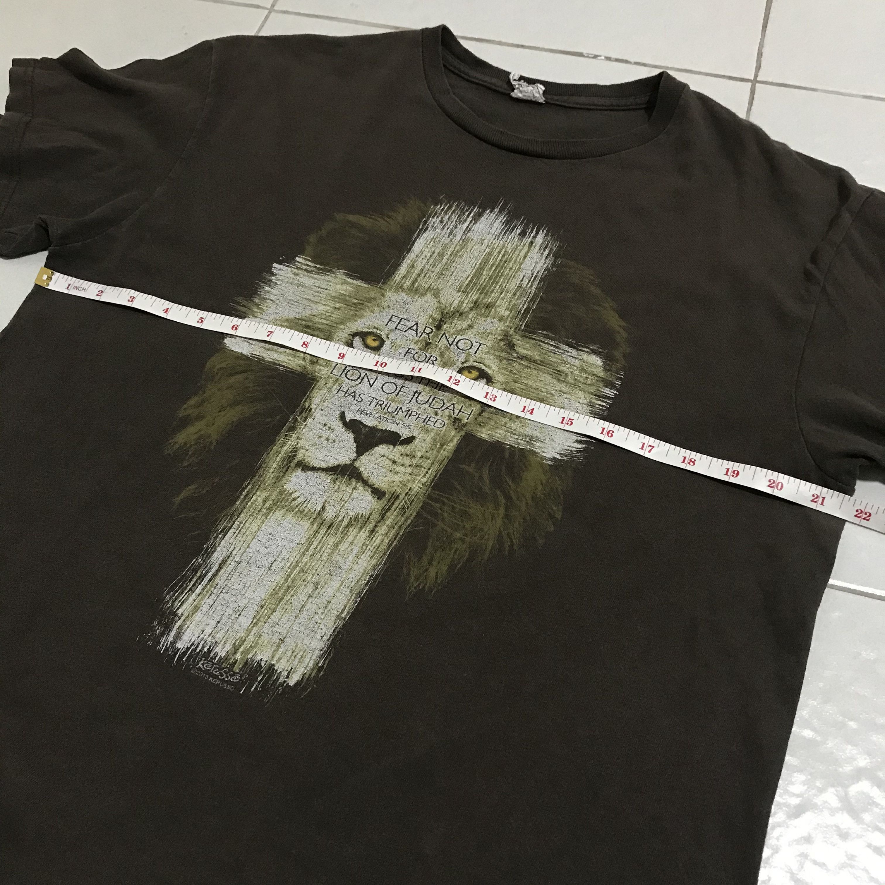 Other 2013 The Lion Of Judah Jesus God Bible Holy Promo Tee Size US L / EU 52-54 / 3 - 8 Thumbnail