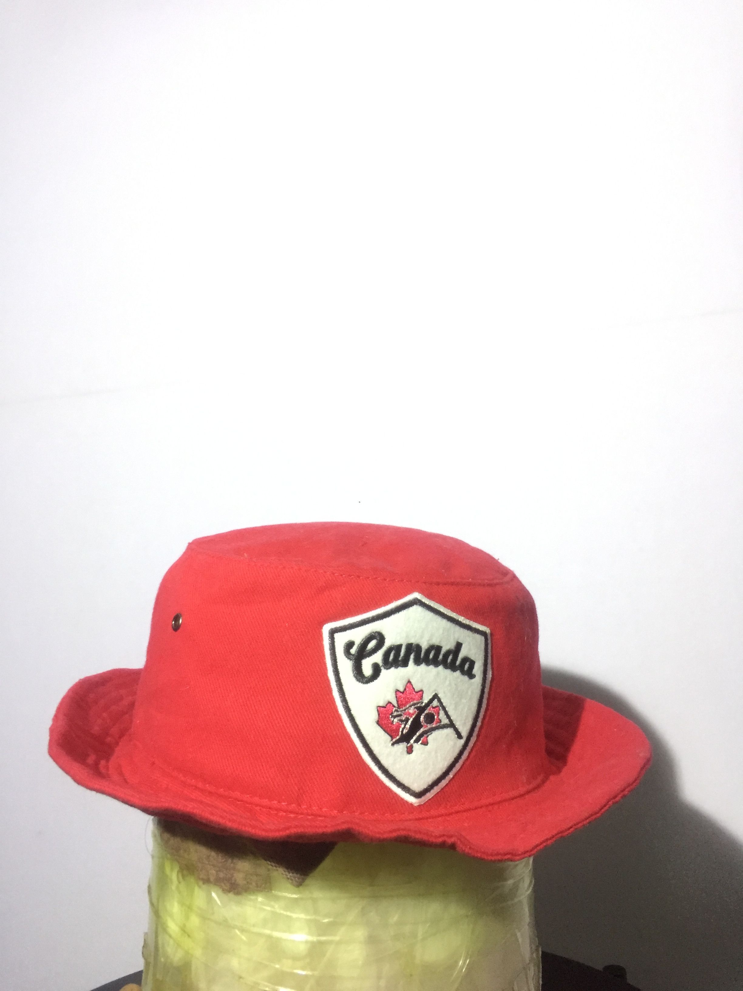 Other Vintage Red Canada Spellout Patches Archive Bucket Hat Size ONE SIZE - 7 Thumbnail
