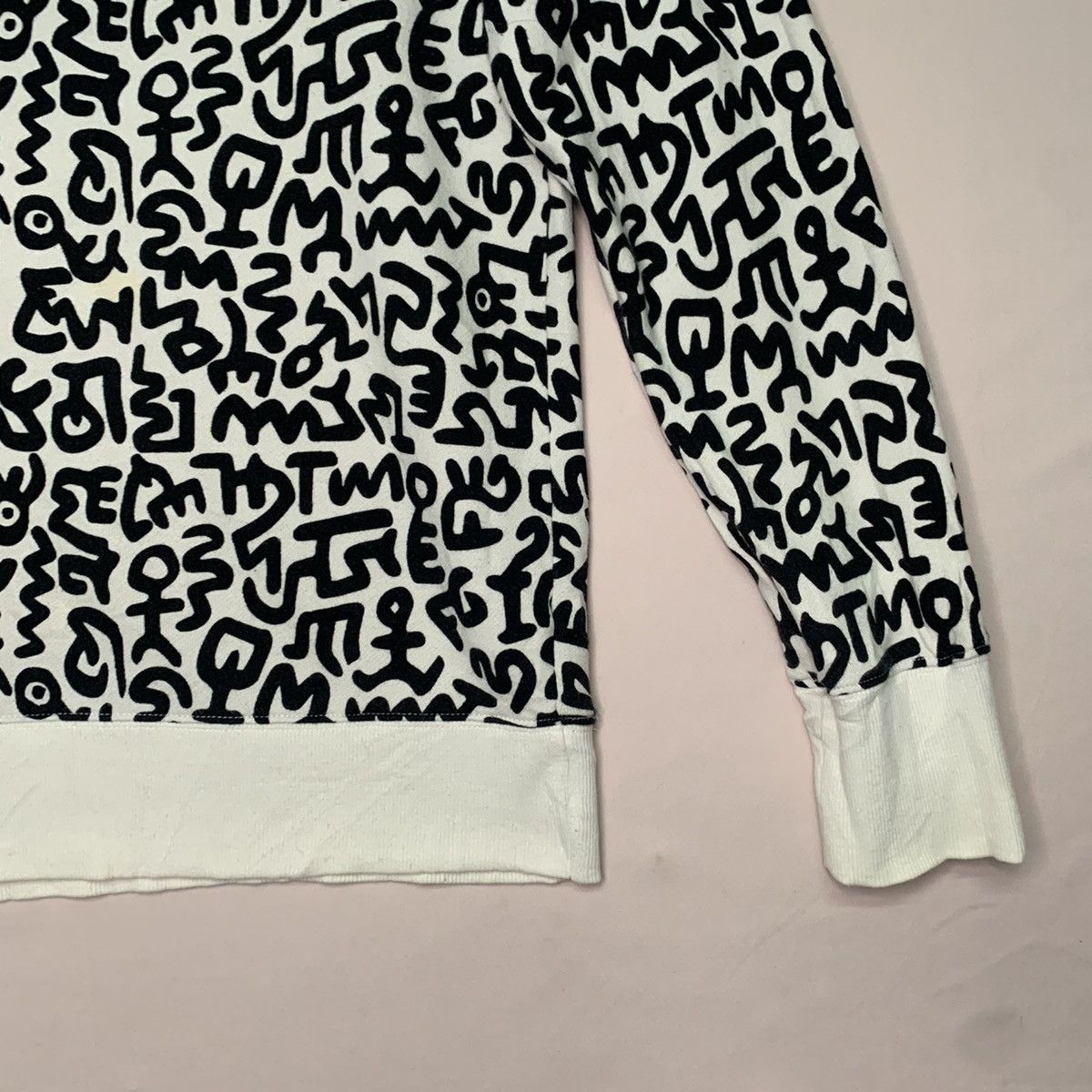 Keith Haring Keith Haring Full Printed Art Designer Crewneck Sweater Size US L / EU 52-54 / 3 - 5 Thumbnail