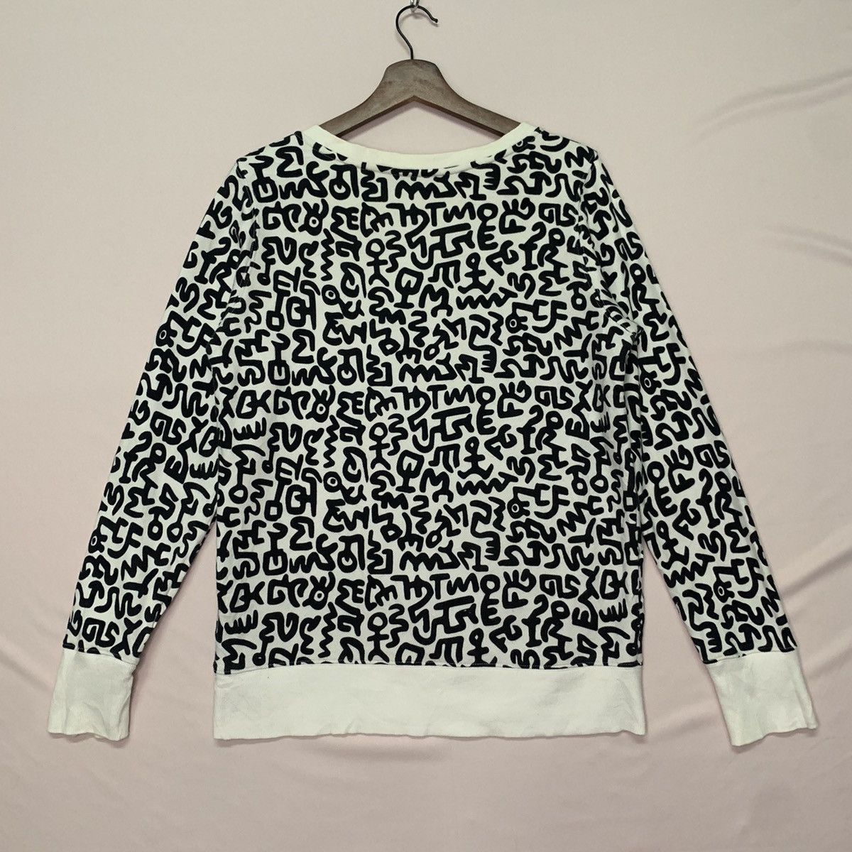 Keith Haring Keith Haring Full Printed Art Designer Crewneck Sweater Size US L / EU 52-54 / 3 - 7 Thumbnail