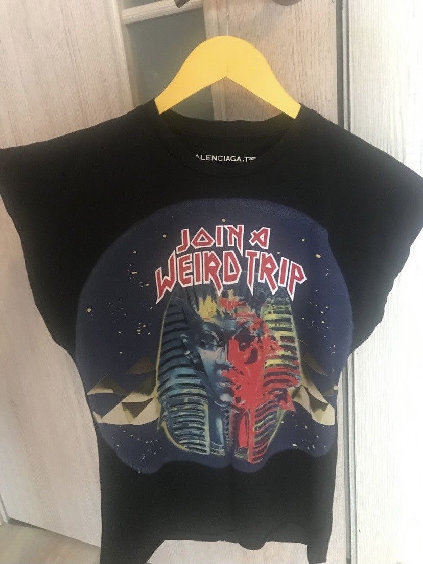 Balenciaga weird trip t 2024 shirt