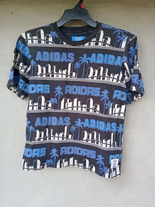 Adidas nigo 2024 bear t shirt