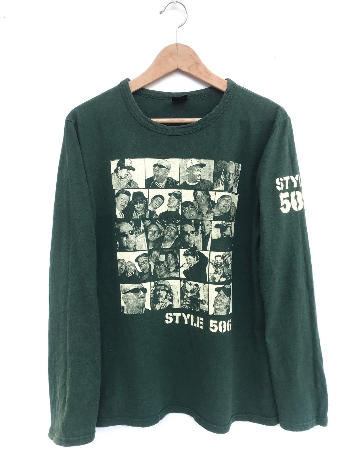 Japanese Brand × Vintage × WWE VINTAGE WWE SMACKDOWN TEE LONG SLEEVE Size US M / EU 48-50 / 2 - 1 Thumbnail