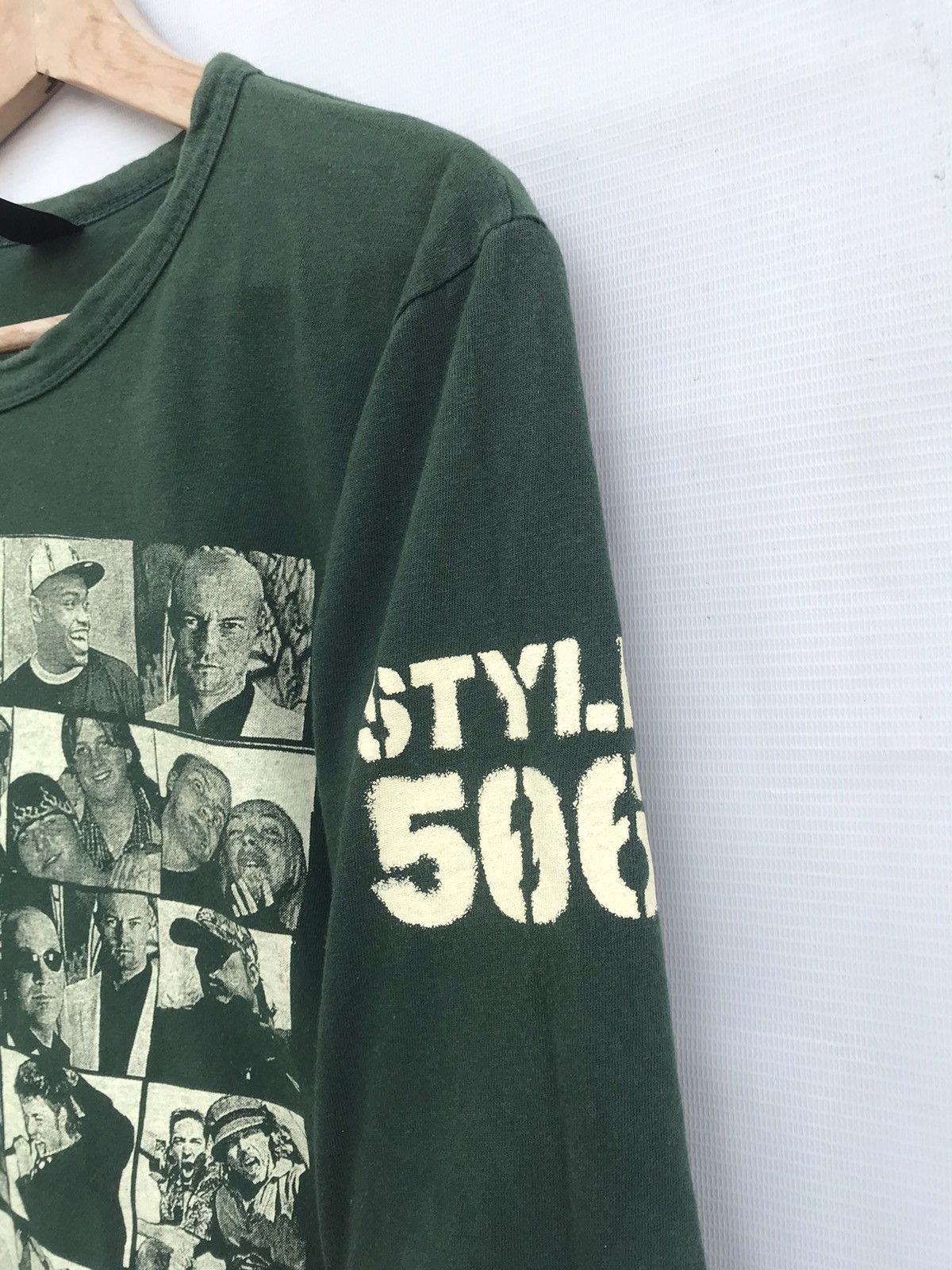 Japanese Brand × Vintage × WWE VINTAGE WWE SMACKDOWN TEE LONG SLEEVE Size US M / EU 48-50 / 2 - 3 Thumbnail