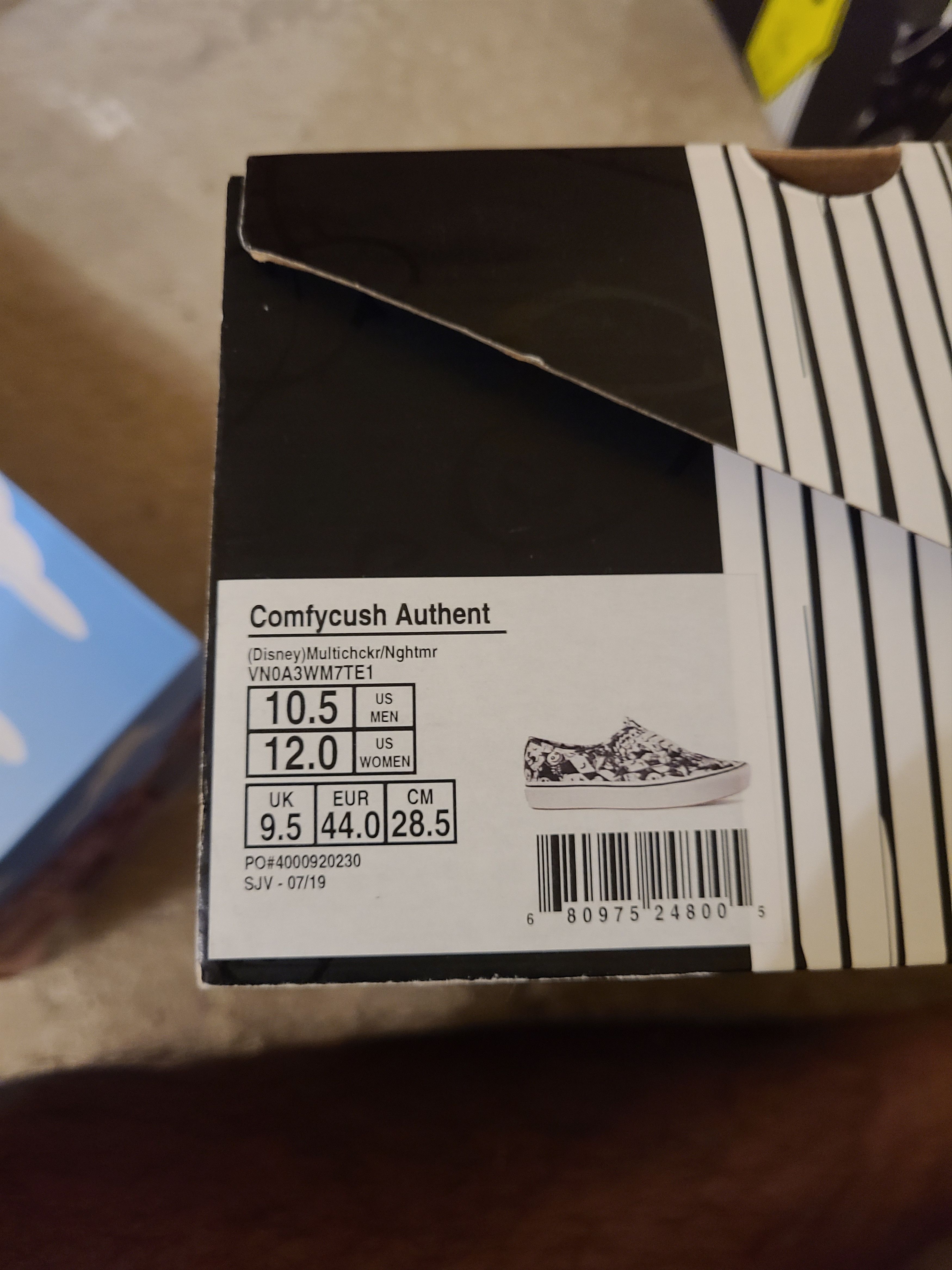 Disney × Vans Nightmare Size US 10.5 / EU 43-44 - 1 Thumbnail