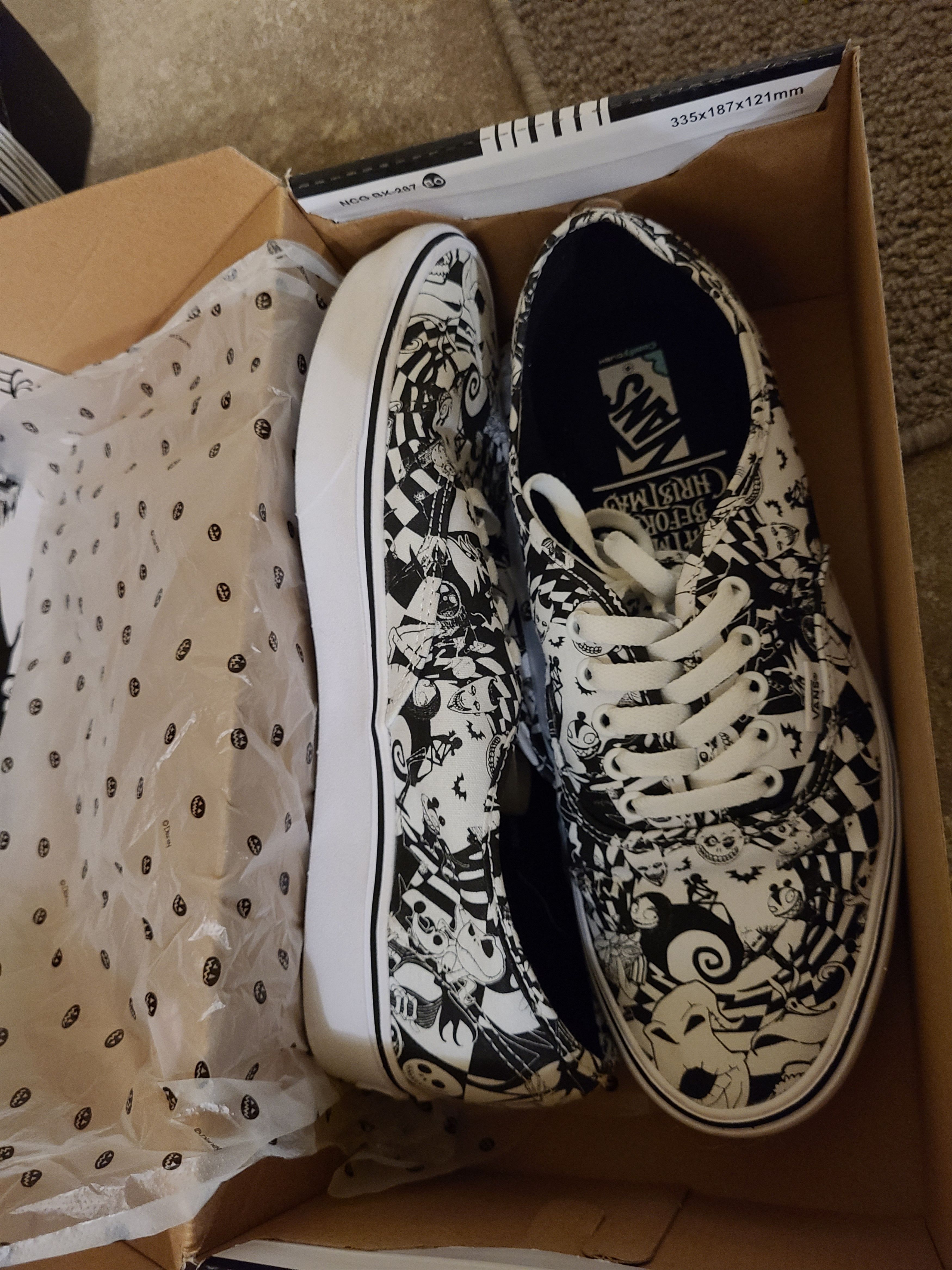 Disney × Vans Nightmare Size US 10.5 / EU 43-44 - 2 Thumbnail