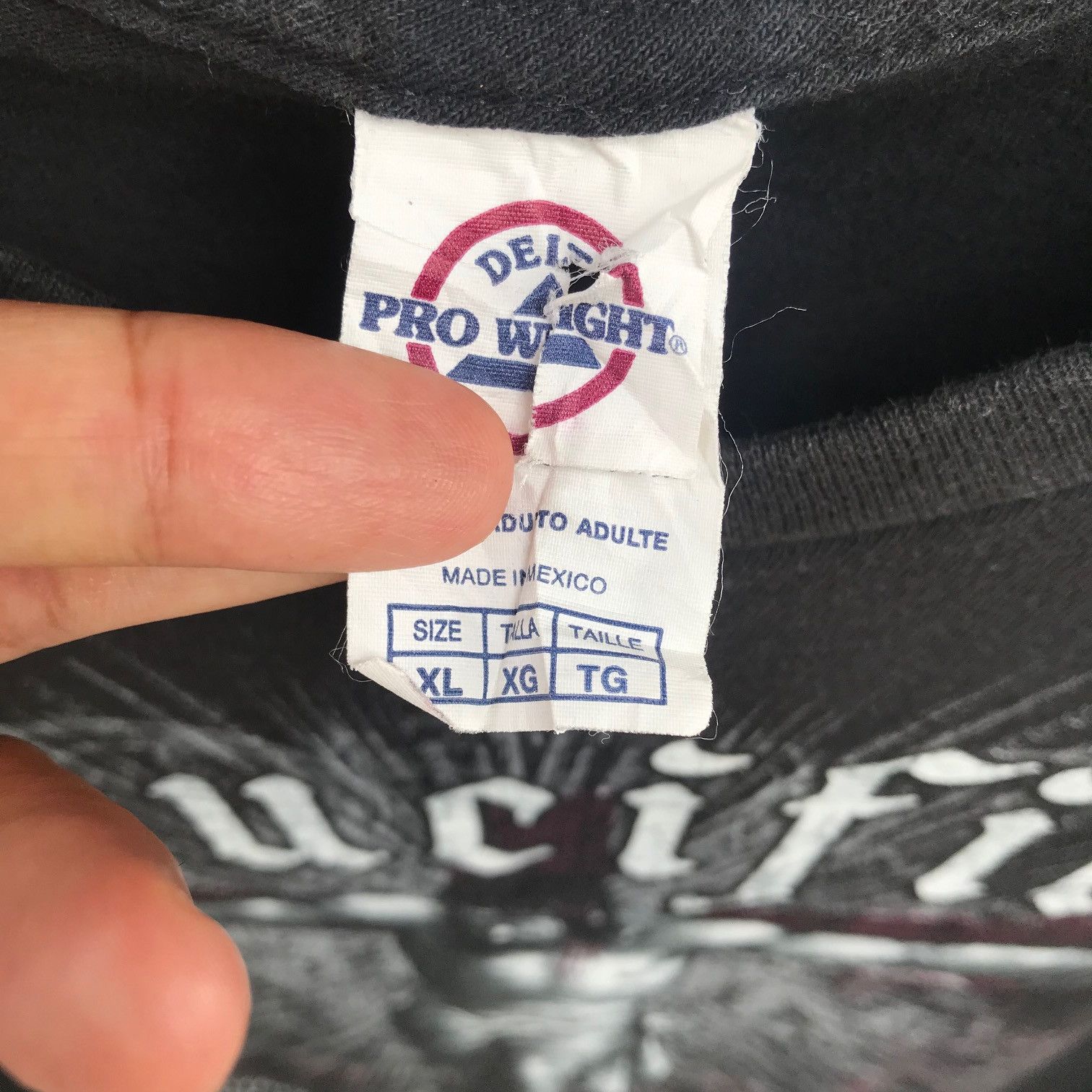 Vintage Vintage Y2K Jesus God Holy Bible Tee XL graphic streetwear Size US XL / EU 56 / 4 - 4 Thumbnail