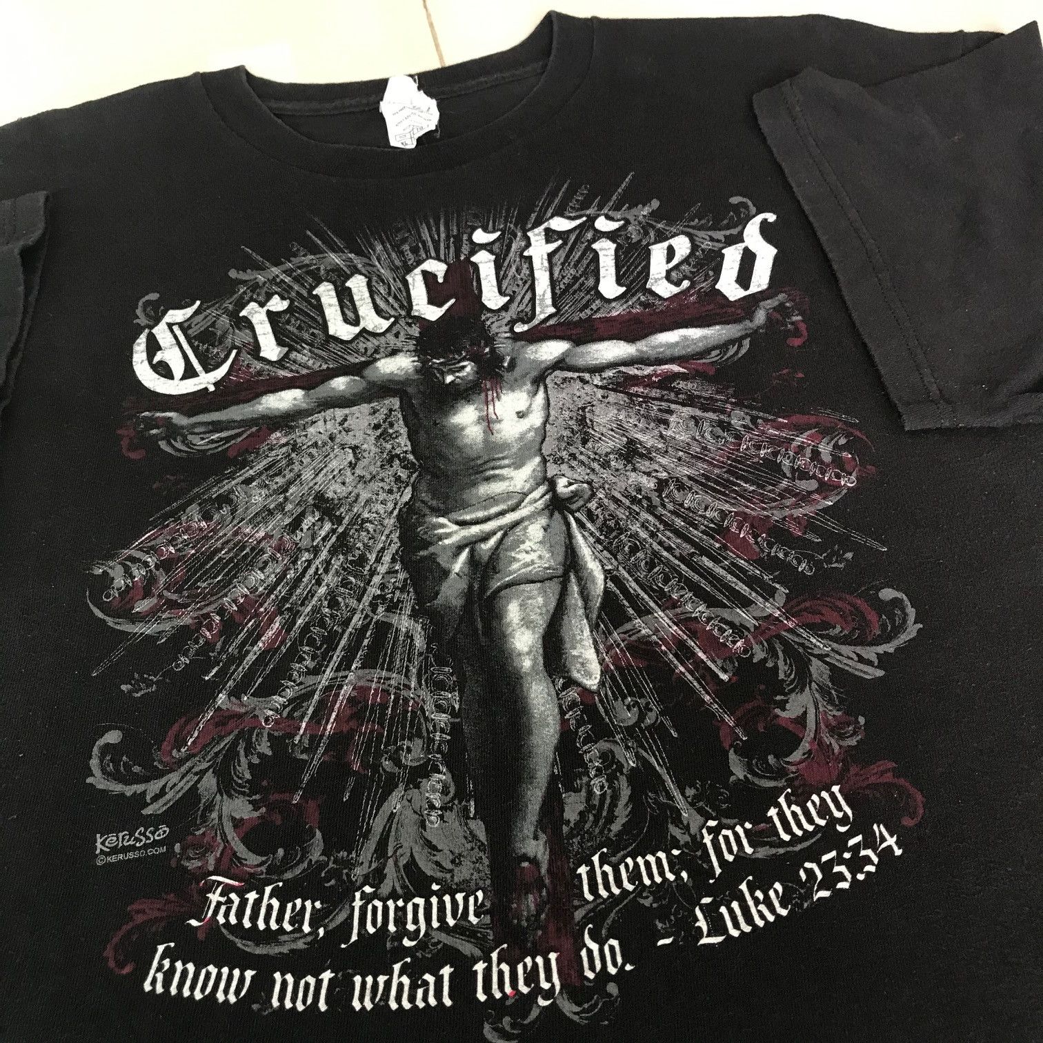 Vintage Vintage Y2K Jesus God Holy Bible Tee XL graphic streetwear Size US XL / EU 56 / 4 - 2 Thumbnail