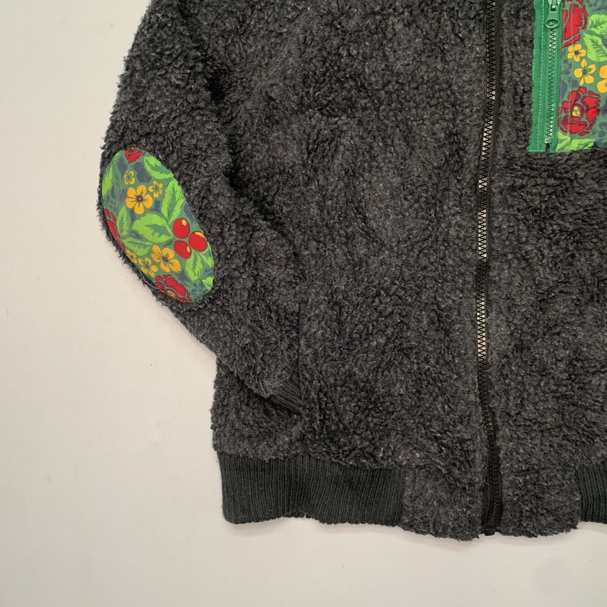 Japanese Brand Vintage Titicaca Fleece Sherpa Hoodie Flora Pocket Sweater Size US L / EU 52-54 / 3 - 3 Thumbnail