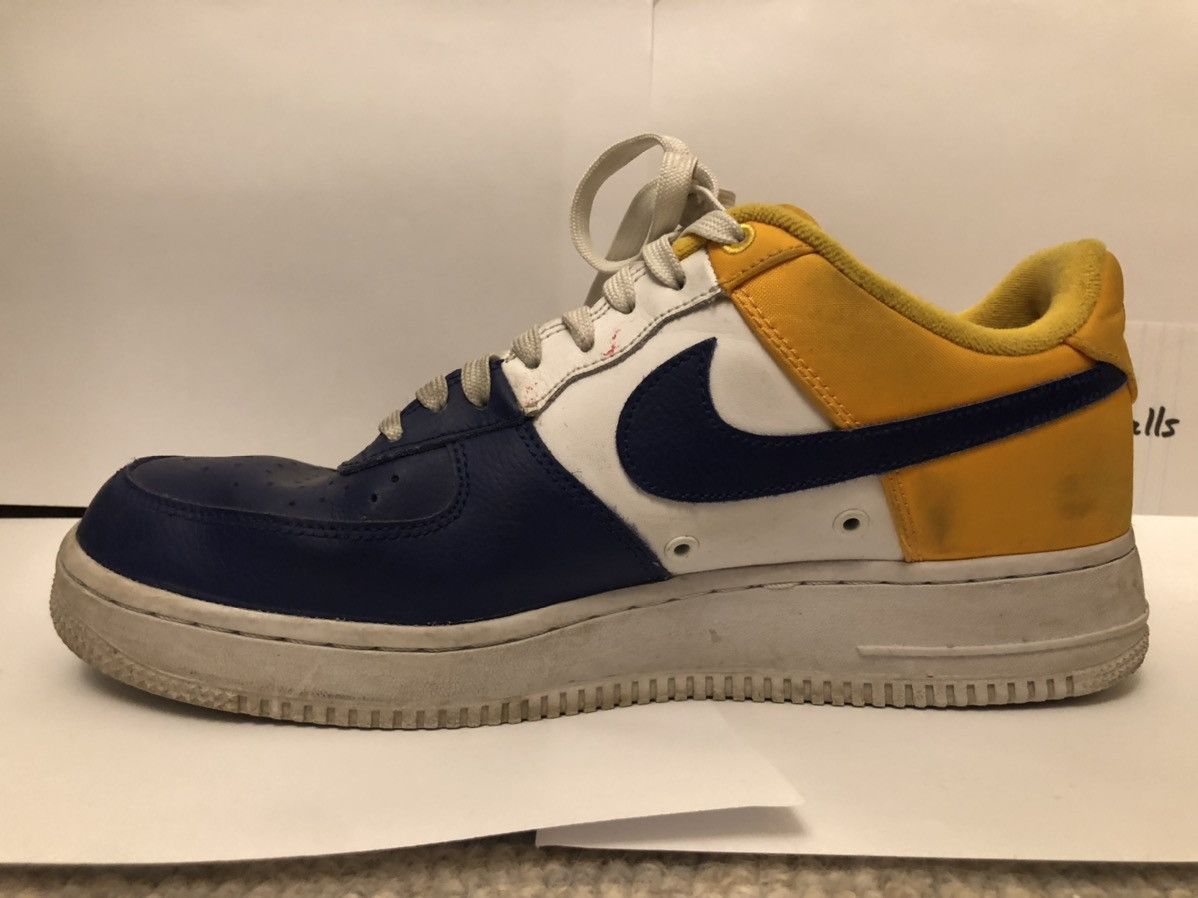 Air force 1 low barcelona mini swoosh online