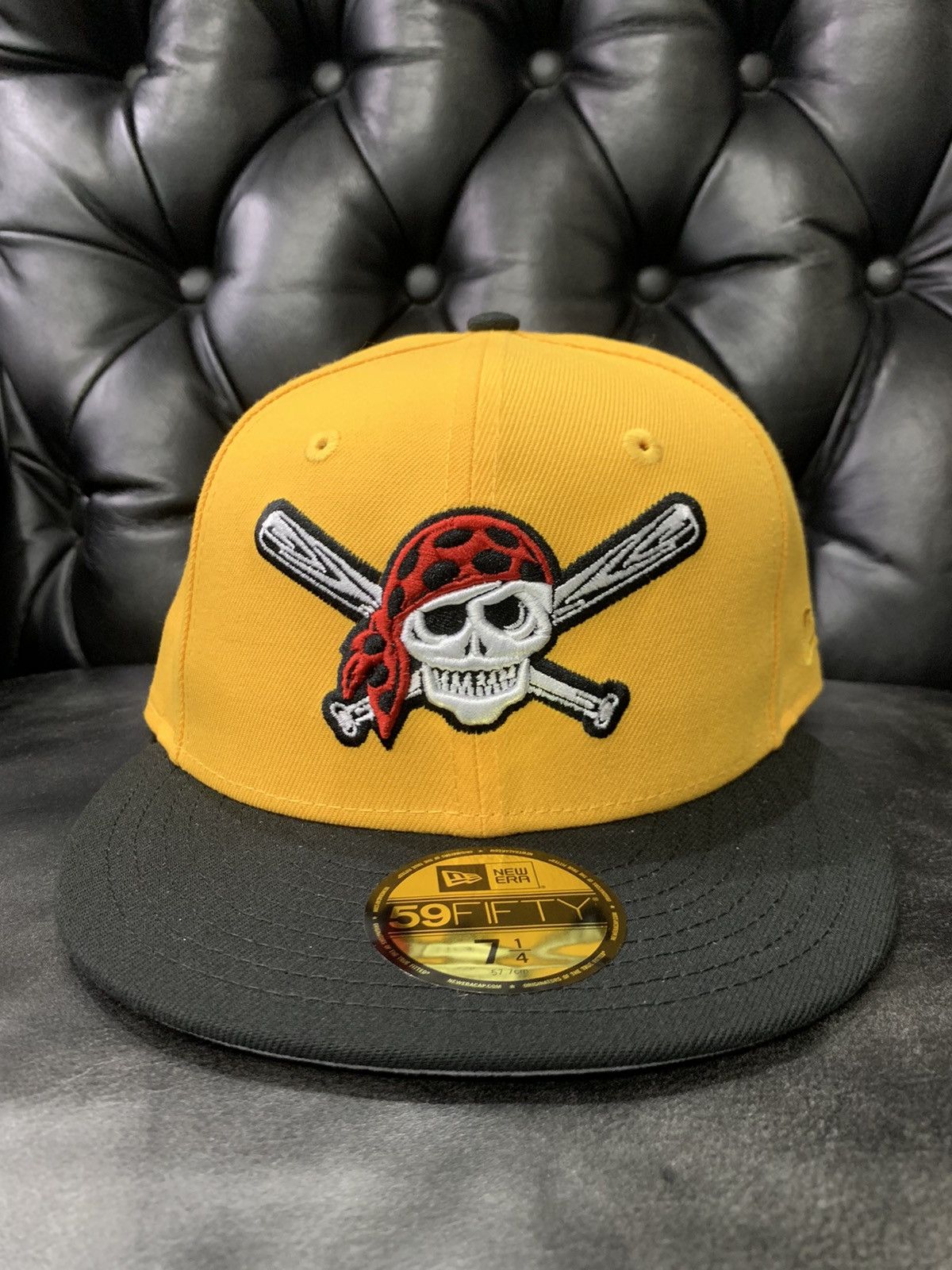 Vintage Pittsburgh Pirates New Era 59fifty Jolly Rodger 6 3/4 Low Profile  MLB