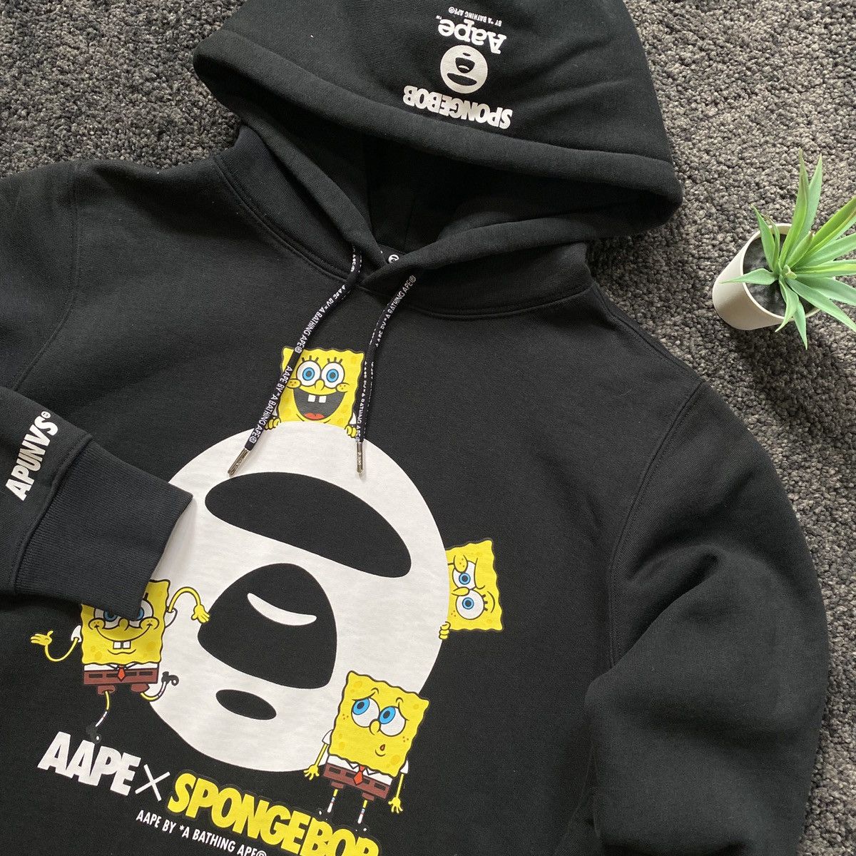 Aape x best sale spongebob hoodie