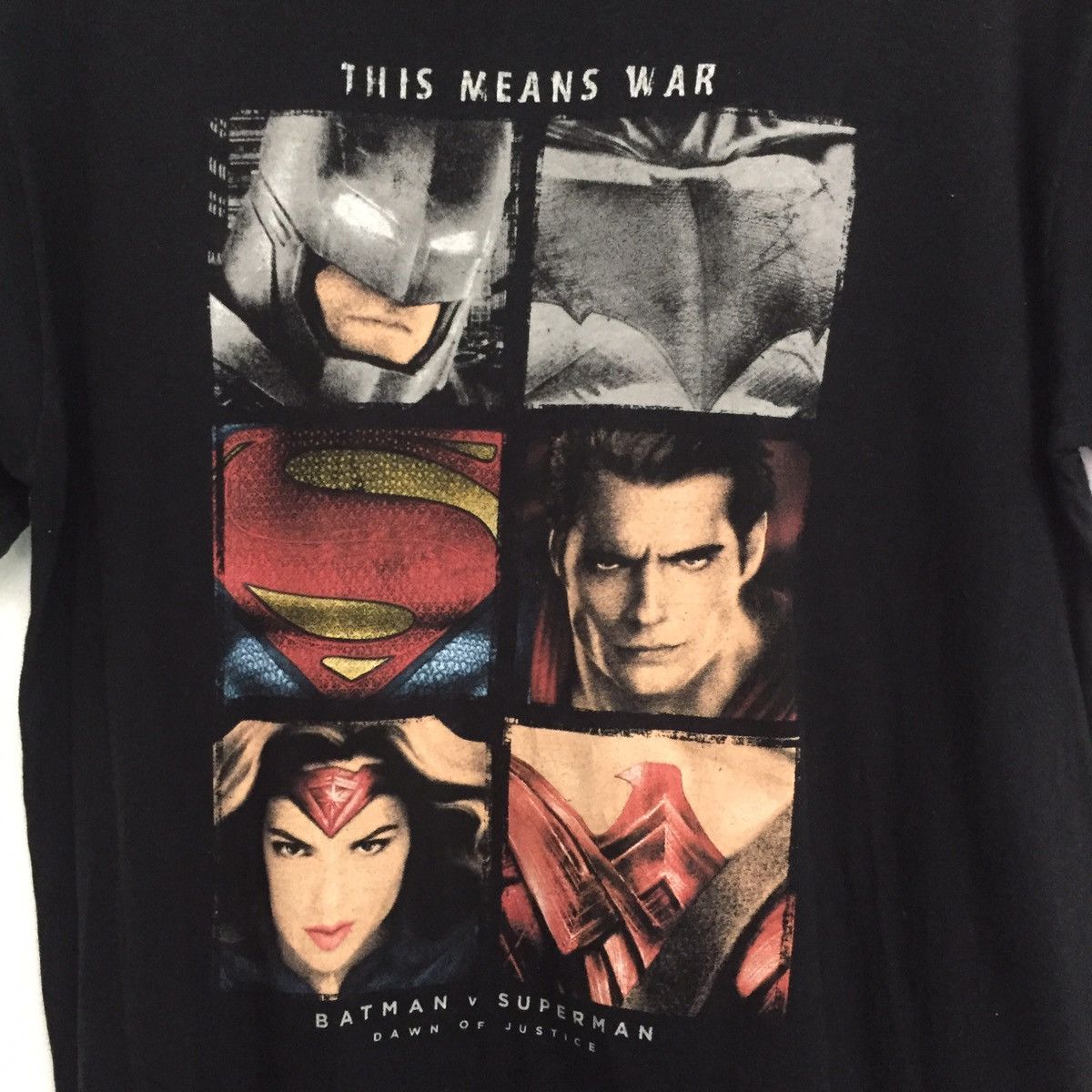 DC Comics Batman Vs Superman Tshirt Size US L / EU 52-54 / 3 - 6 Thumbnail
