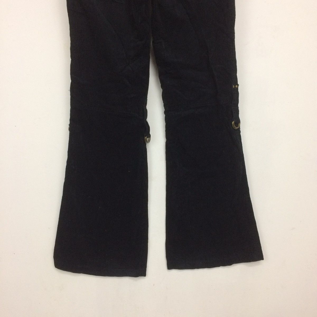 Japanese Brand Japanese brand velvet jeans punk bondage style Size US 29 - 6 Thumbnail