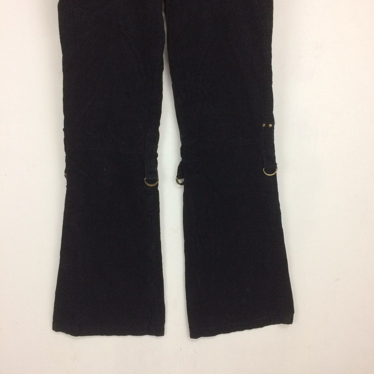 Japanese Brand Japanese brand velvet jeans punk bondage style Size US 29 - 4 Thumbnail