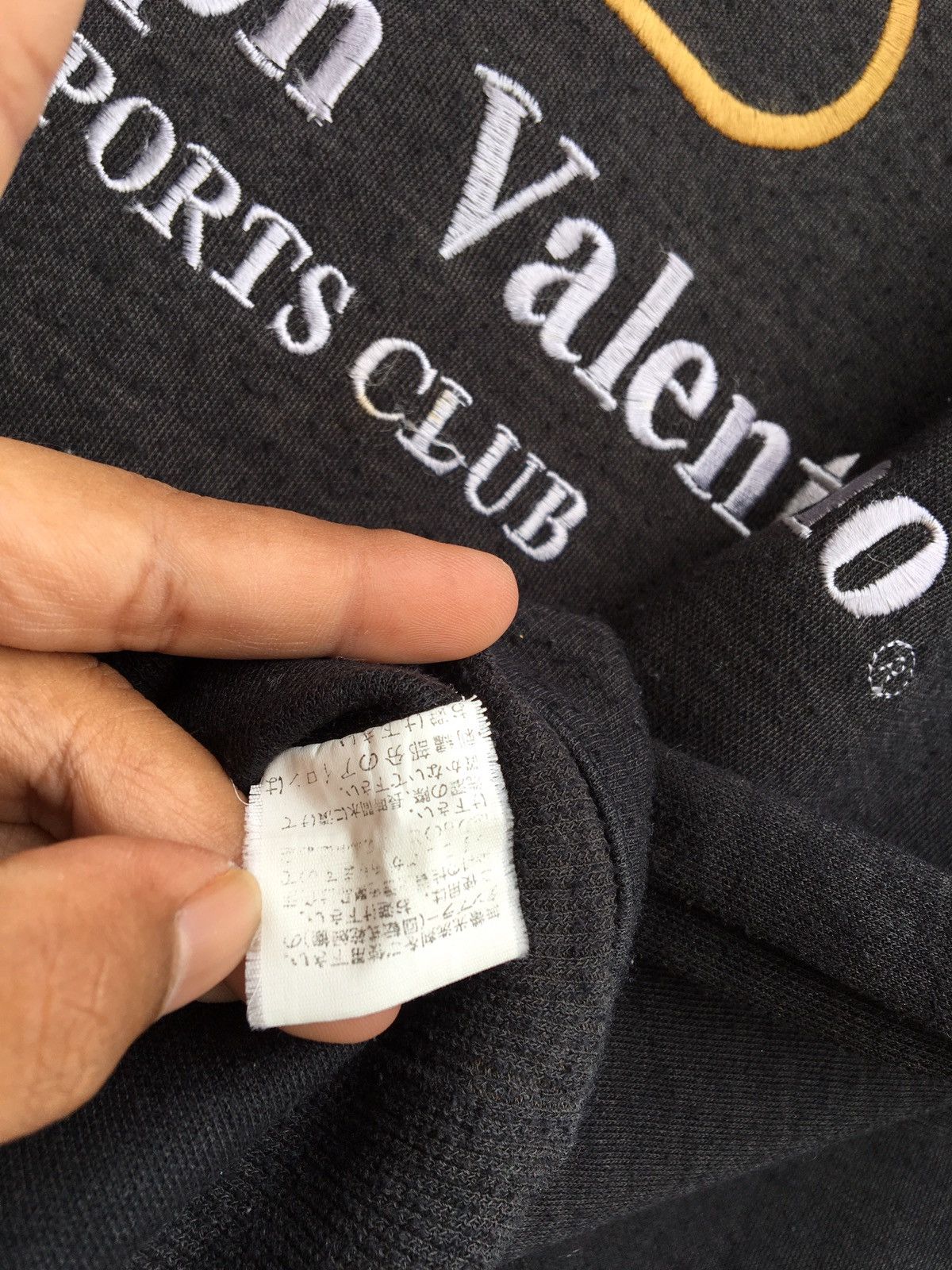 Vintage Vintage Rudolph Valentino Big Logo Embroidered Sweatshirt Size US L / EU 52-54 / 3 - 7 Thumbnail