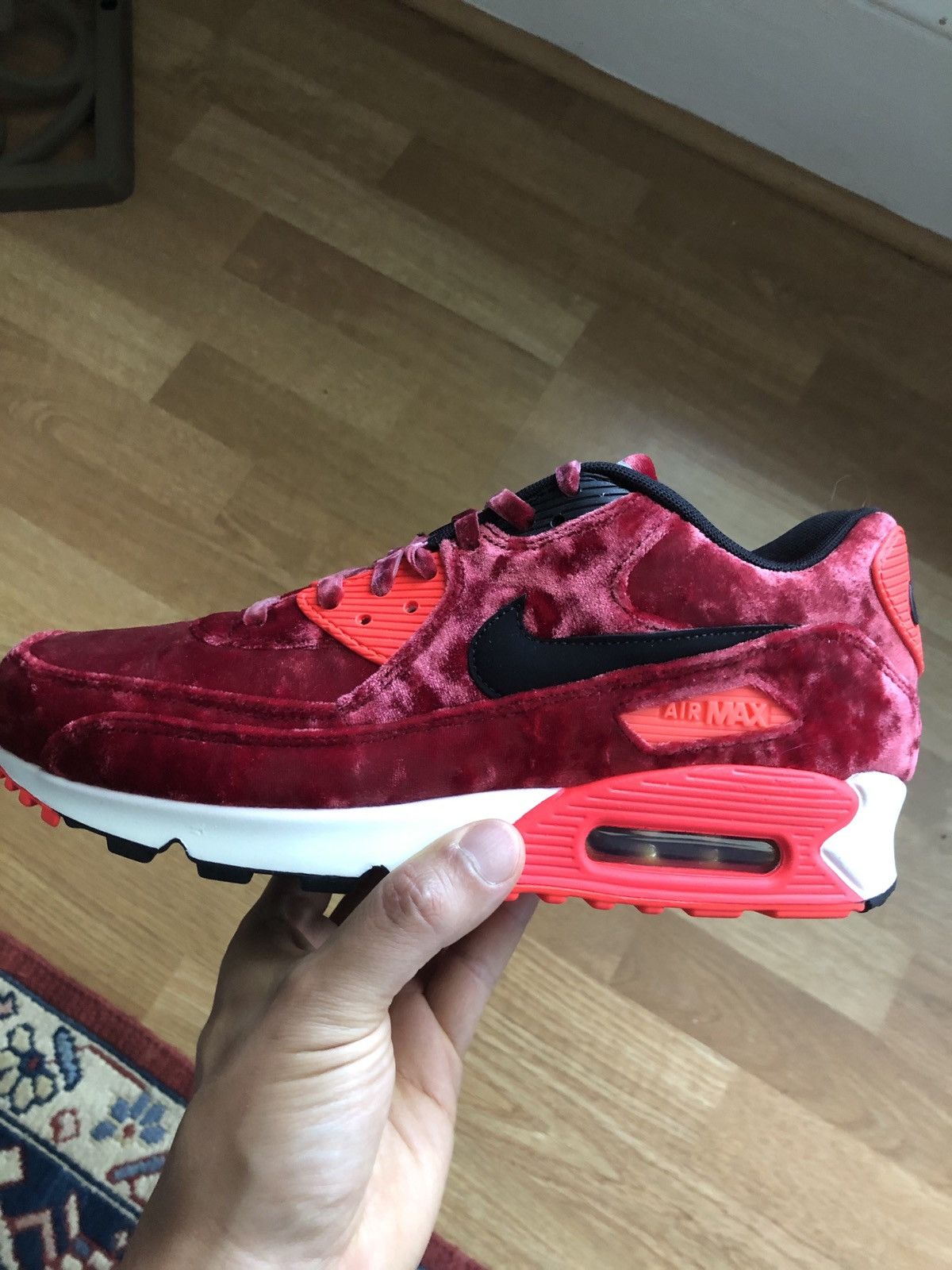 WOMENS Air Max 90 Anniversary “Velvet”