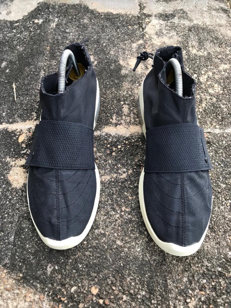 Fear of God × Nike NIKE X FEAR OF GOD Moc Particle Biege. Size US 9.5 / EU 42-43 - 4 Thumbnail