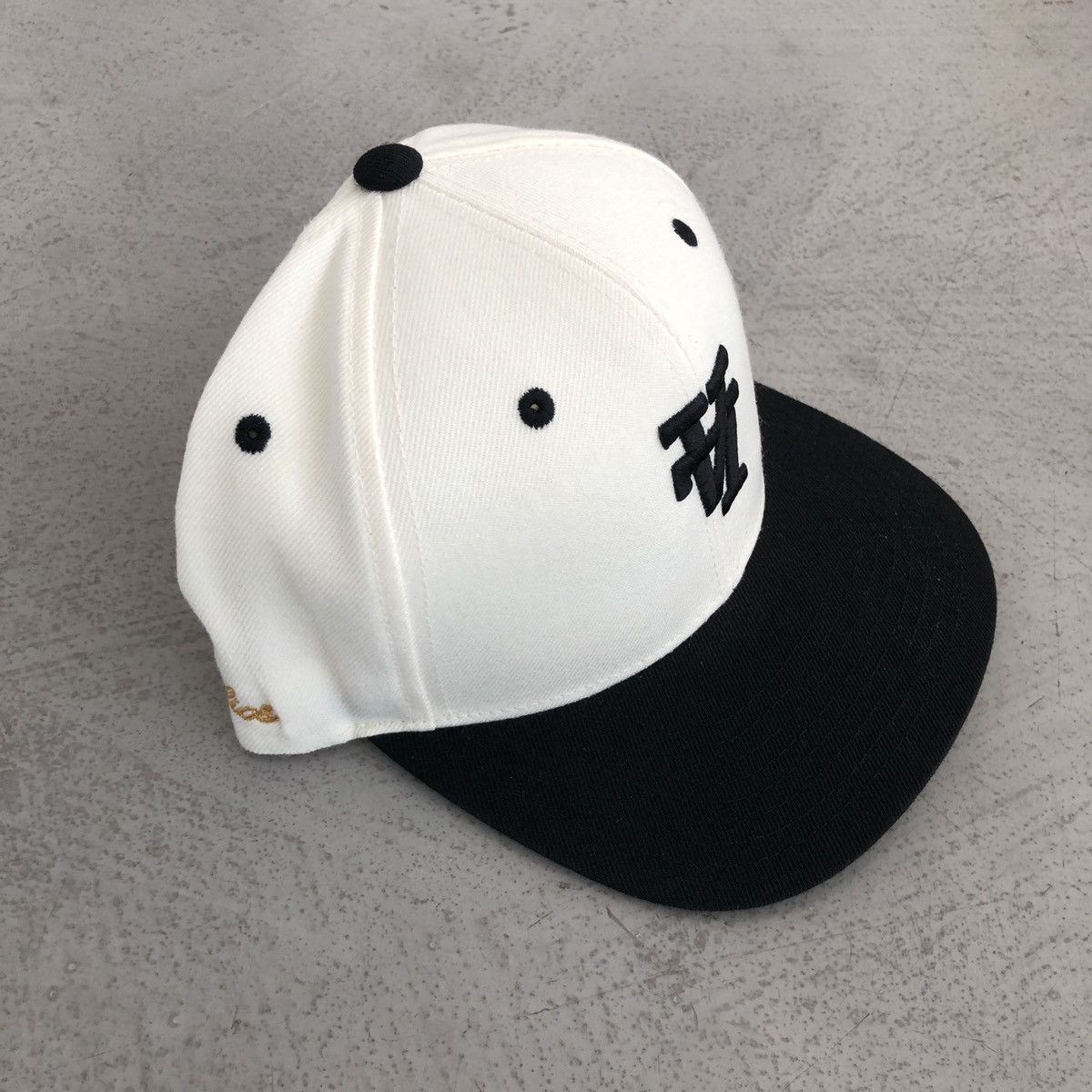 Uniform Studios Brand New Uniform Studios Snapback Cream/Black LA Dodgers |  Grailed