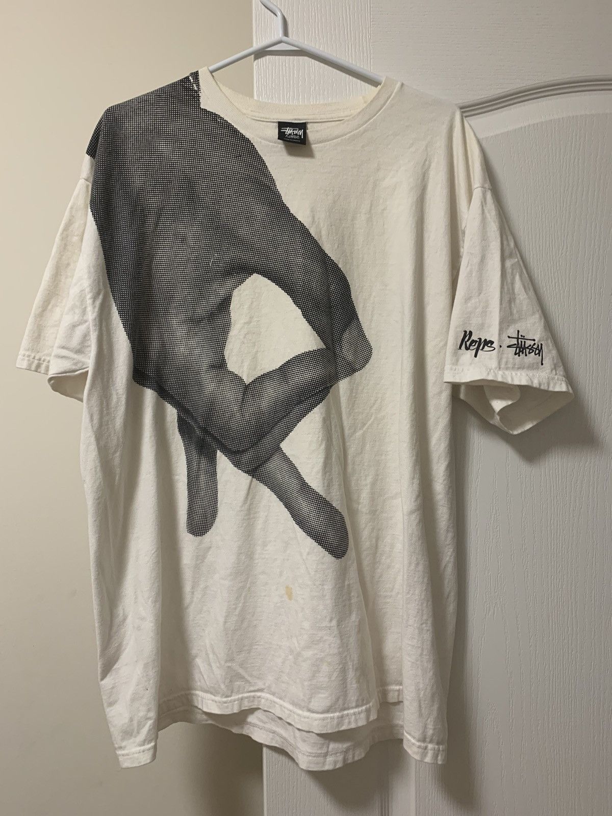 Stussy Very Rare OVO Drake Reps Up Stussy R sign tee white | Grailed