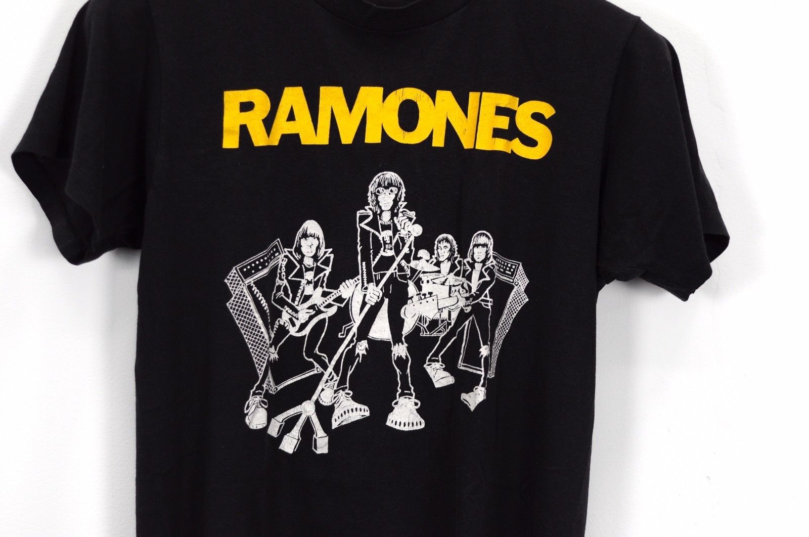 Other Vintage 1980s Ramones t shirt punk rock 50/50 Soft Thin Size US S / EU 44-46 / 1 - 2 Thumbnail