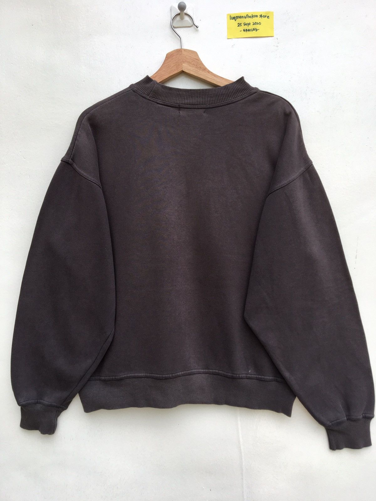 Fila Vtg Fila Embroidered Big Logo Spellout Crewneck Sweatshirt Size US L / EU 52-54 / 3 - 9 Thumbnail