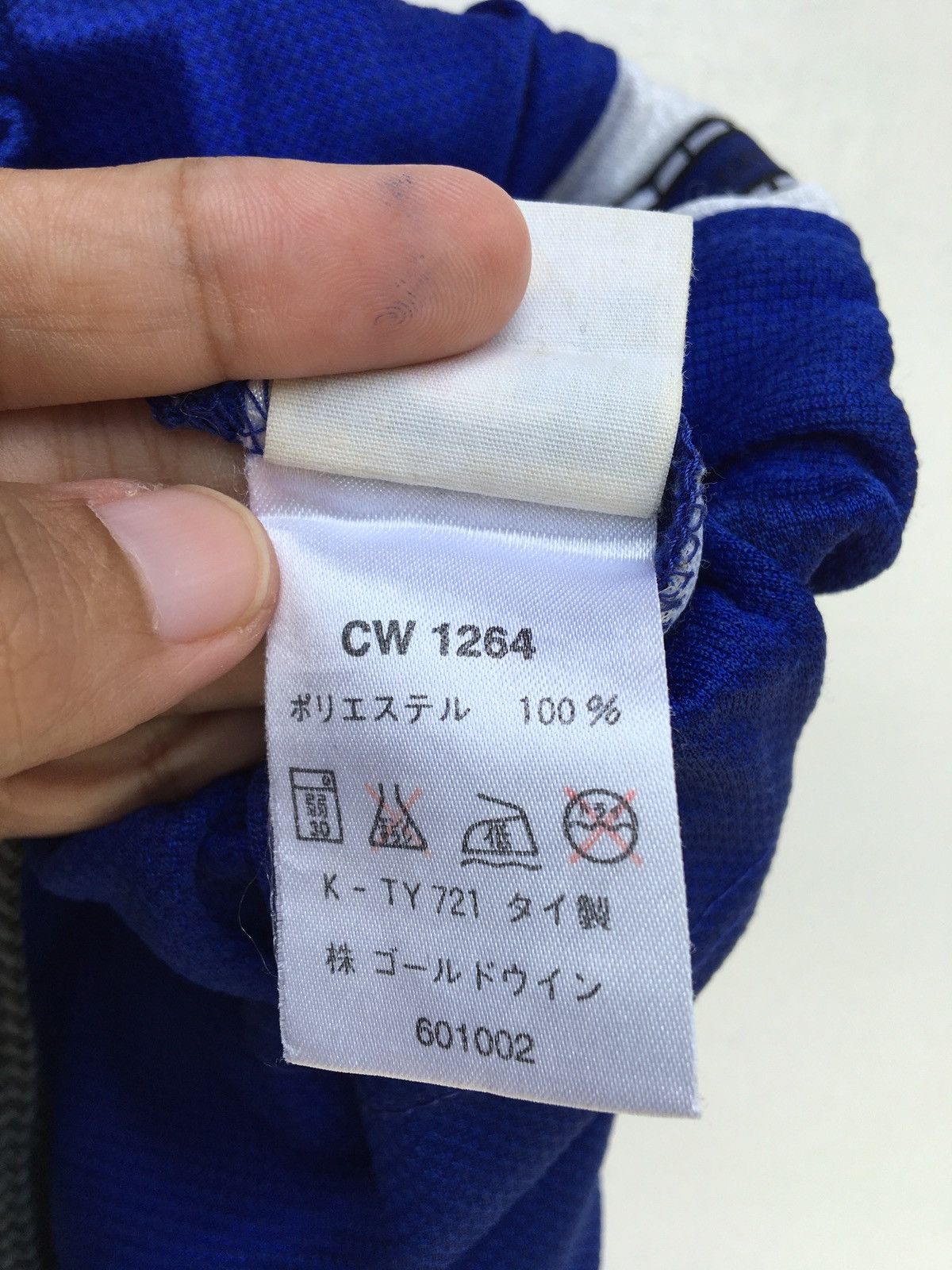 Champion Vintage Champion Side Taping Men Track-pant/Sweatpants Size US 32 / EU 48 - 14 Thumbnail